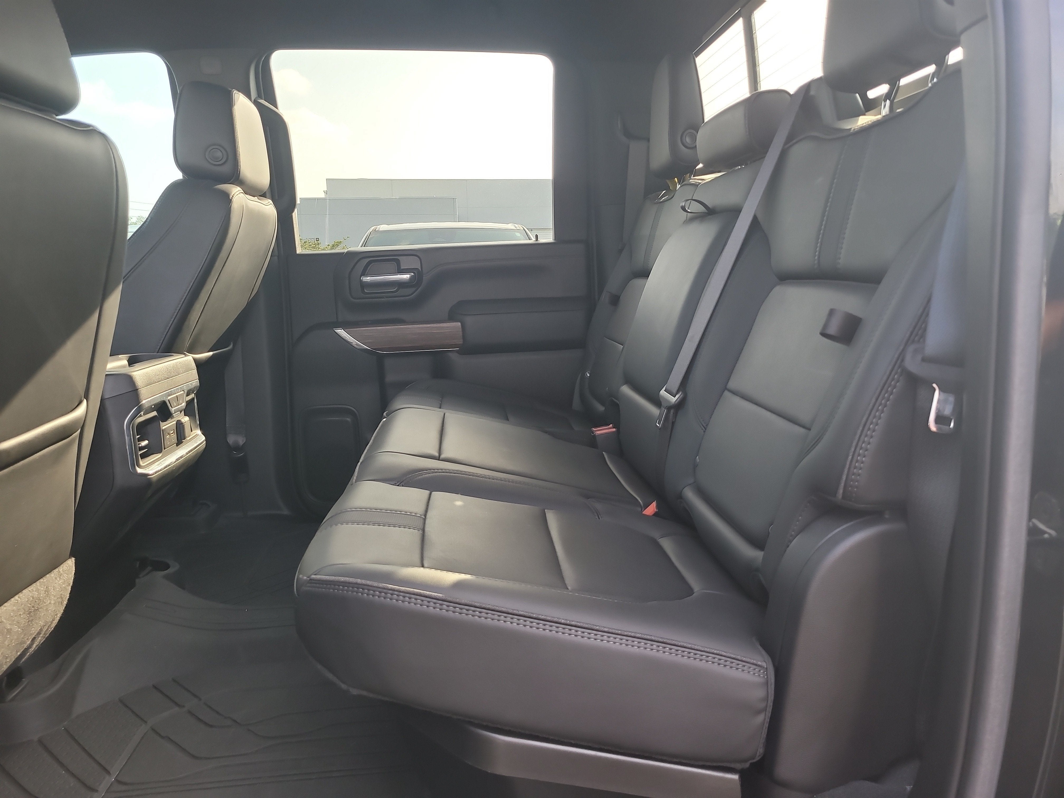 2023 Chevrolet Silverado 3500HD High Country