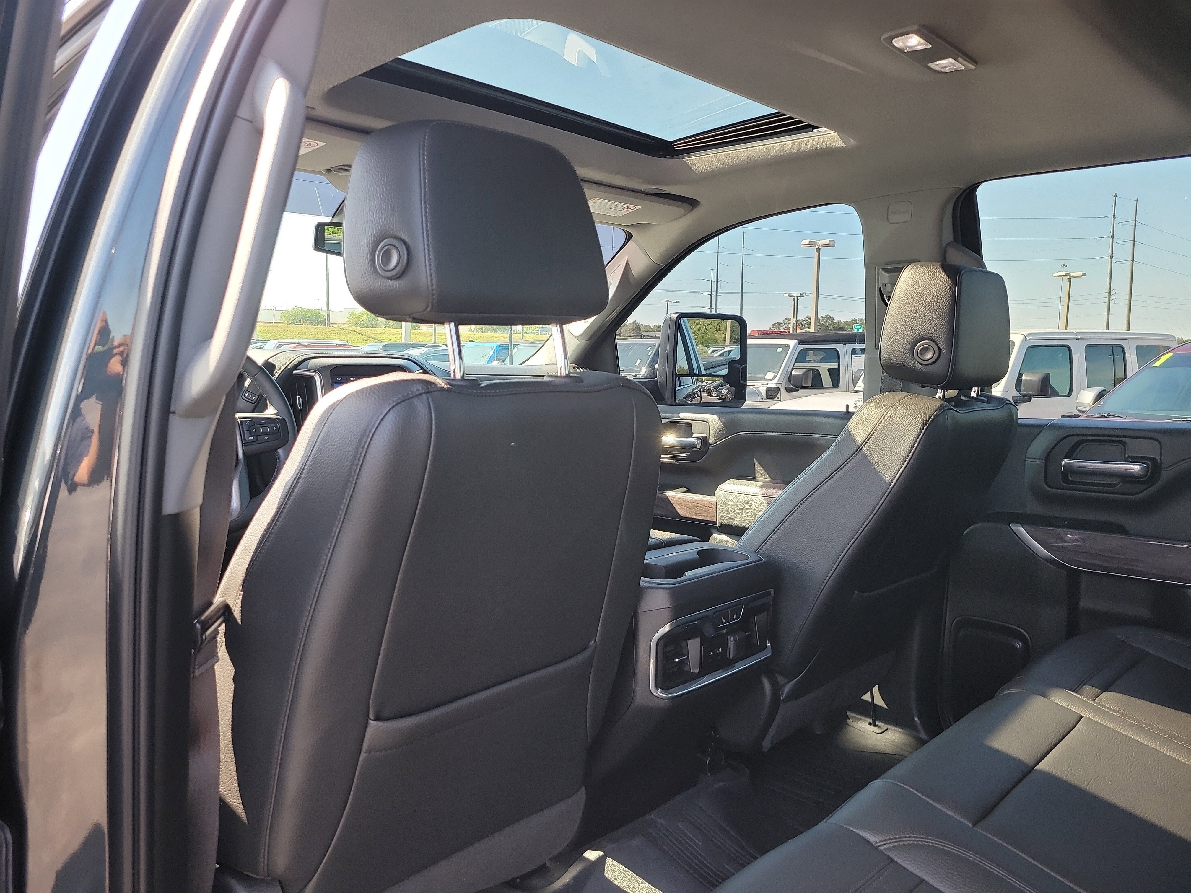2023 GMC Sierra 2500HD Denali