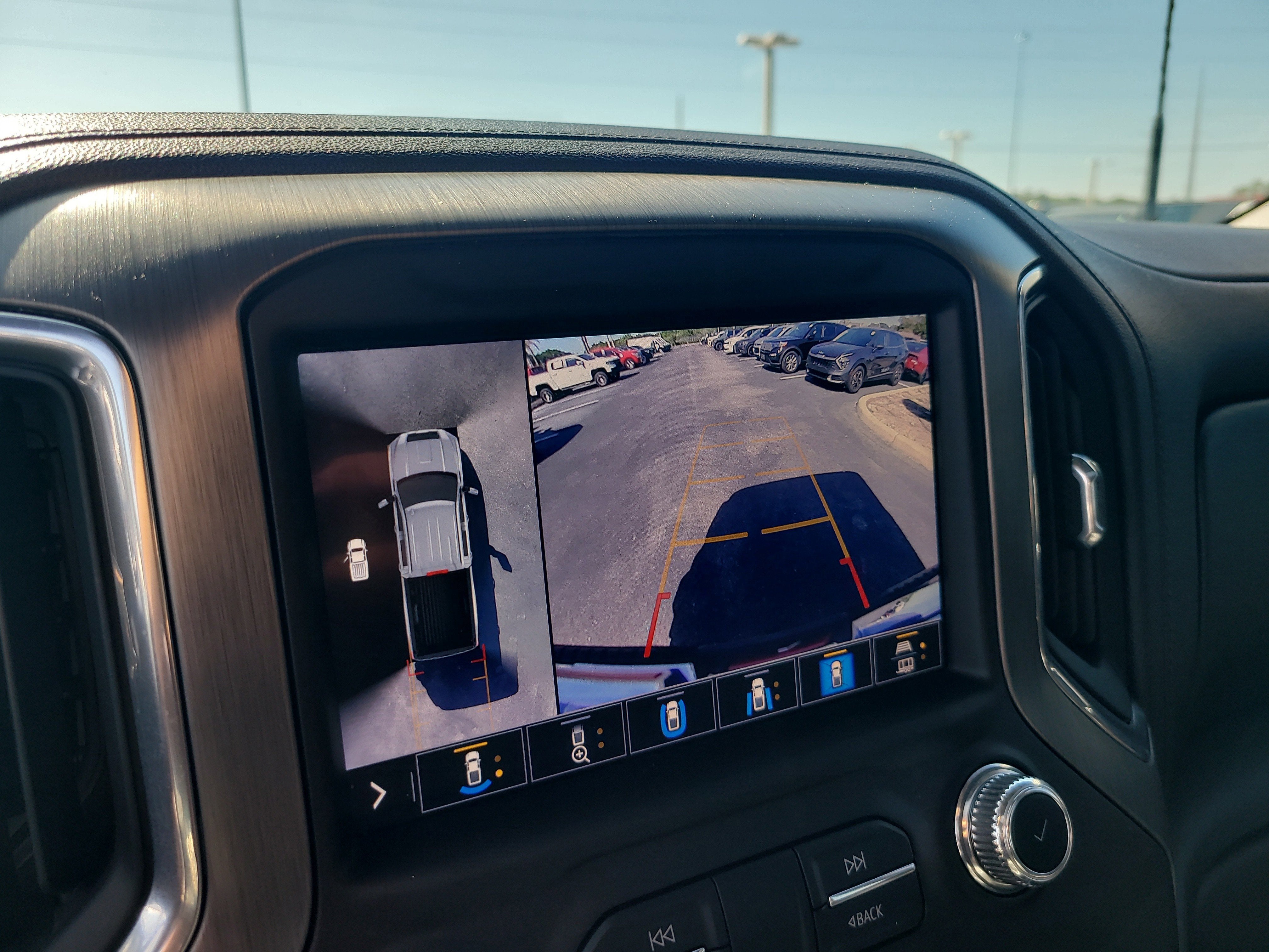 2023 GMC Sierra 2500HD Denali