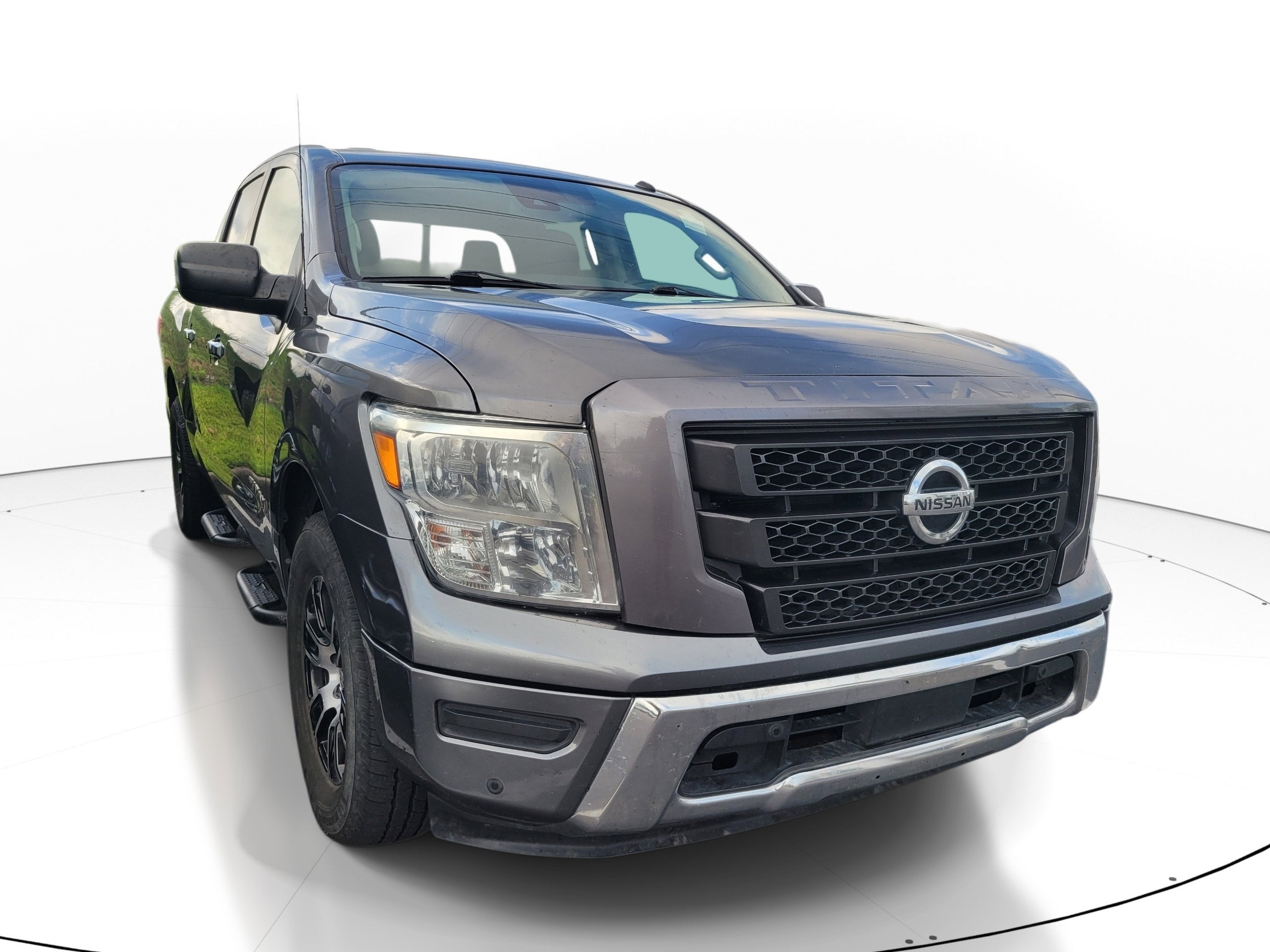 2021 Nissan Titan SV