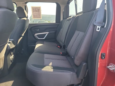2023 Nissan Titan SV