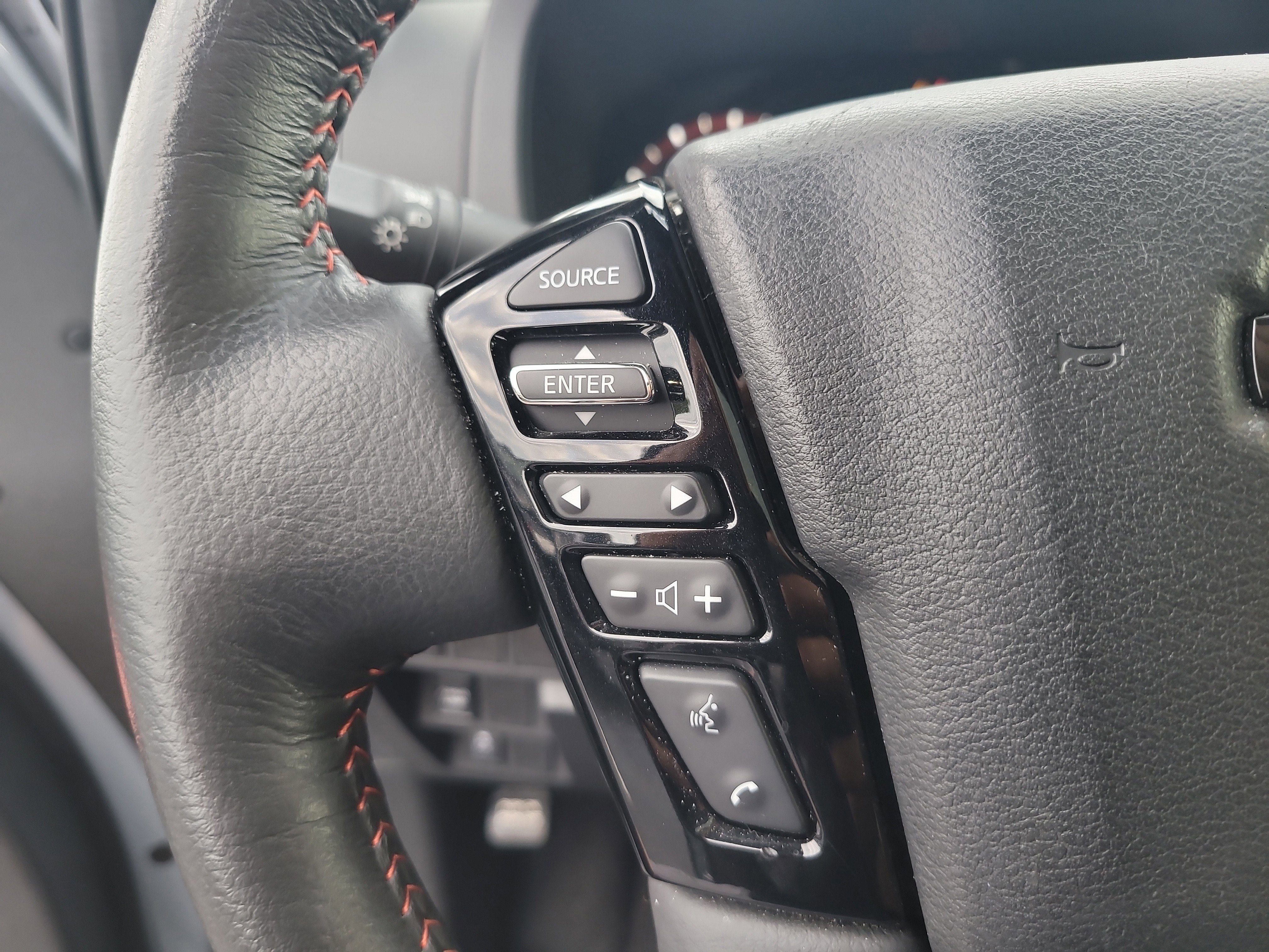 2025 Nissan Frontier PRO-X