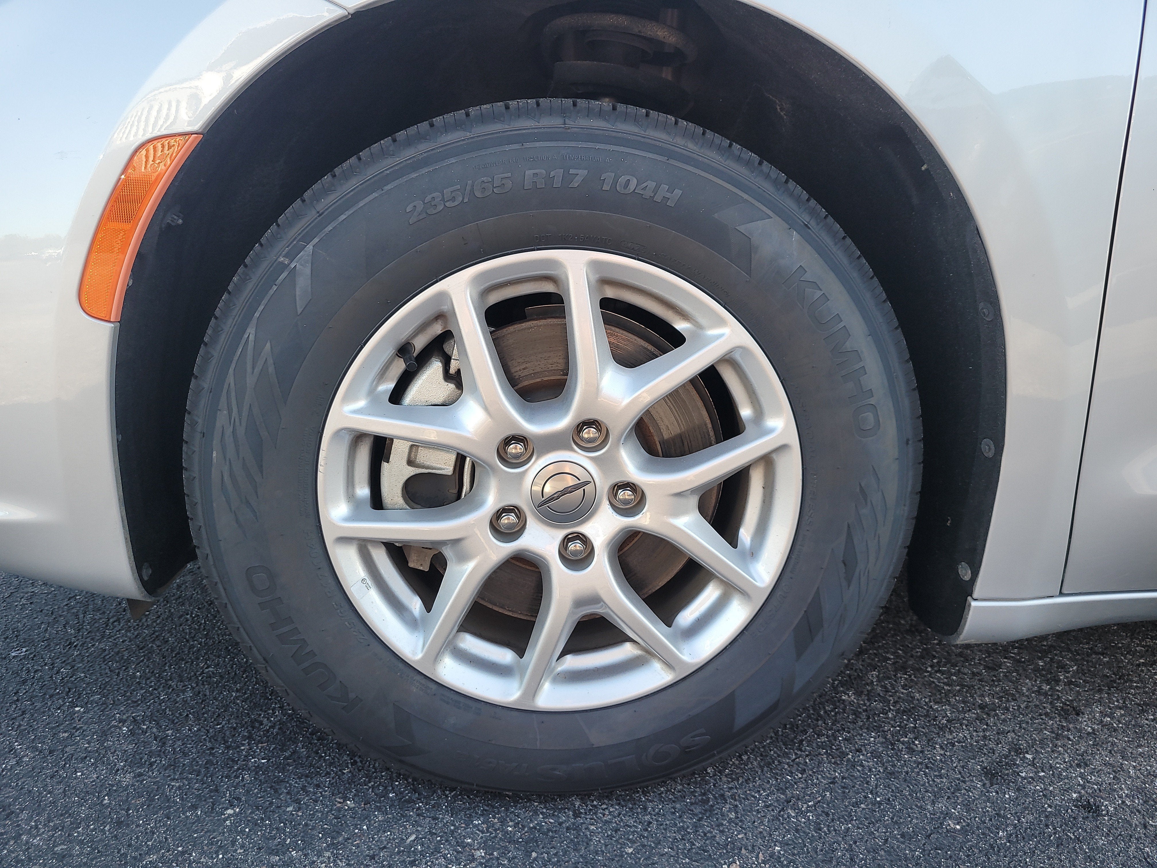 2024 Chrysler Pacifica Touring L