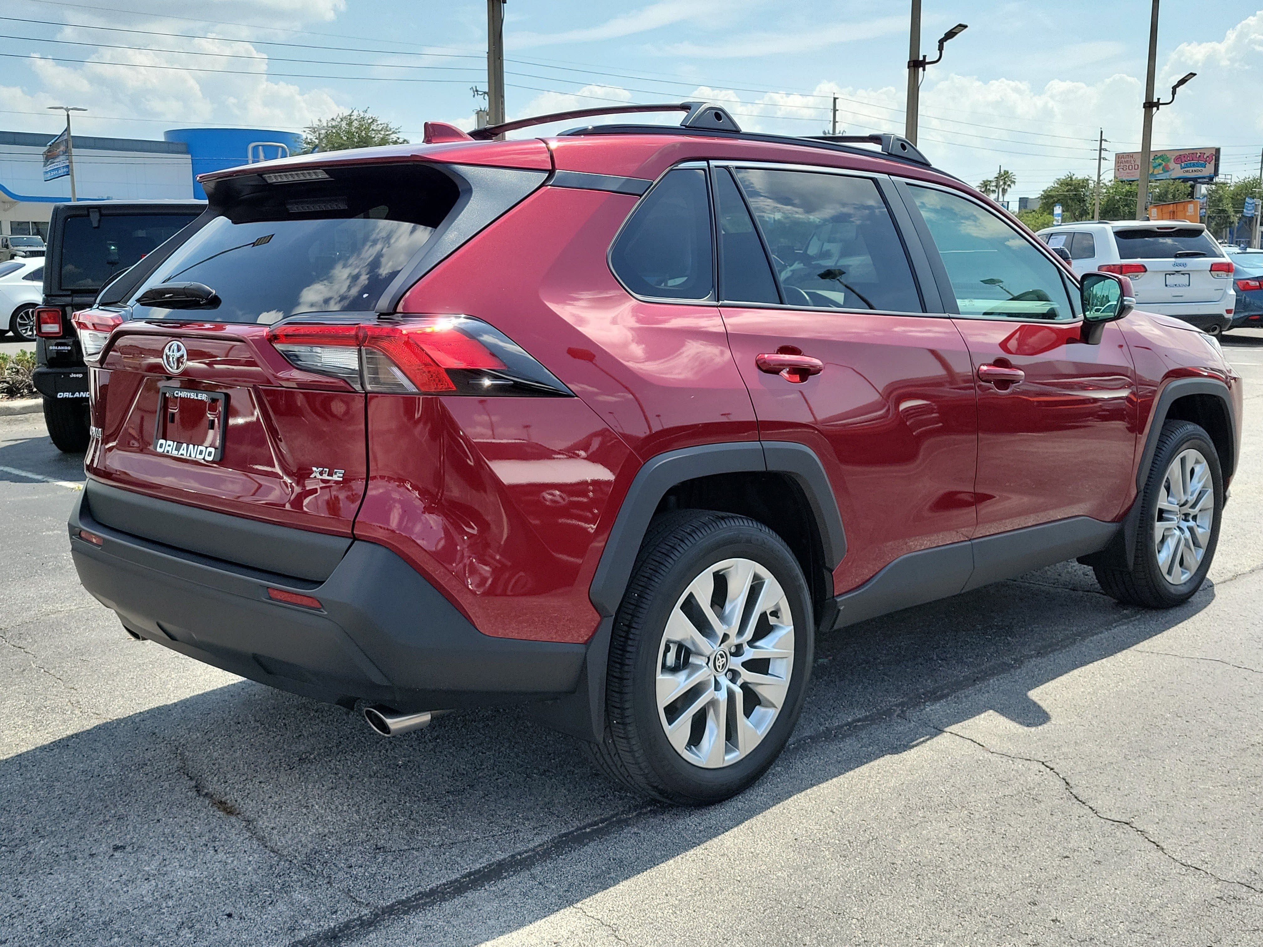 2025 Toyota RAV4 XLE Premium
