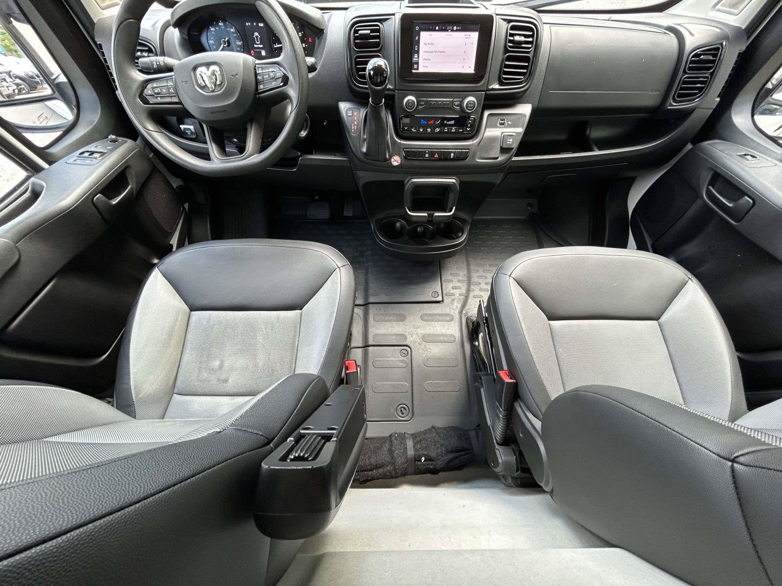 2025 RAM ProMaster Cargo Van Tradesman