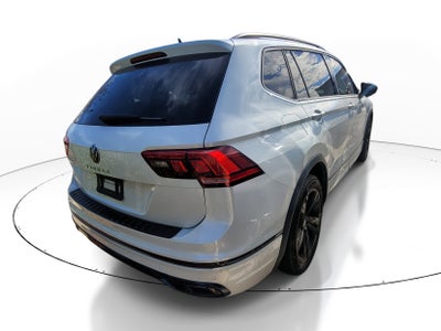 2023 Volkswagen Tiguan SE R-Line Black