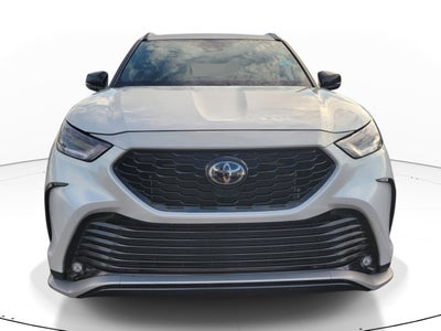 2025 Toyota Highlander LE