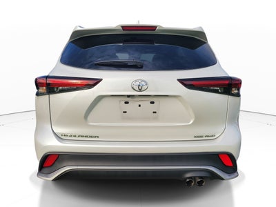 2025 Toyota Highlander LE