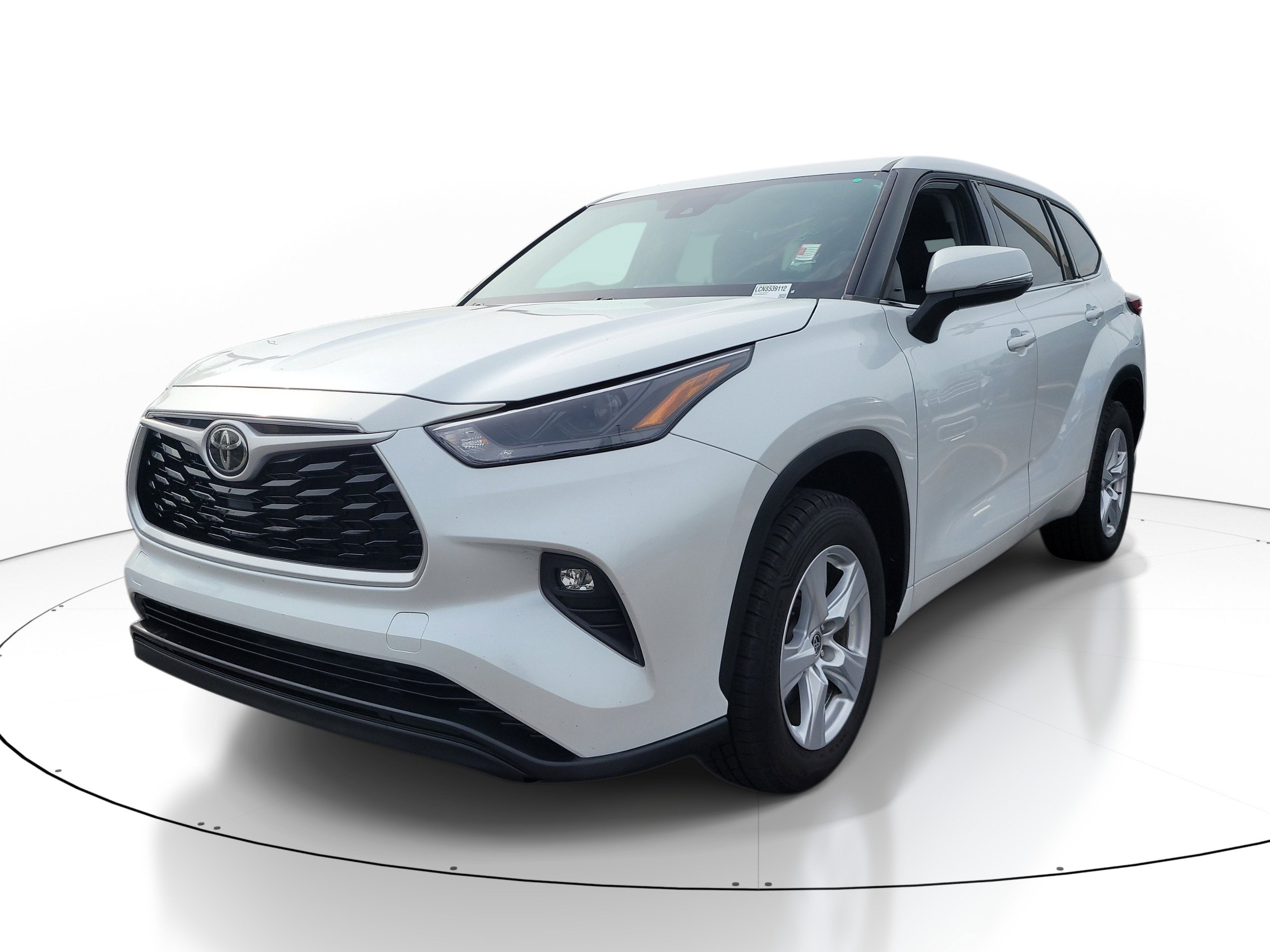 2022 Toyota Highlander LE