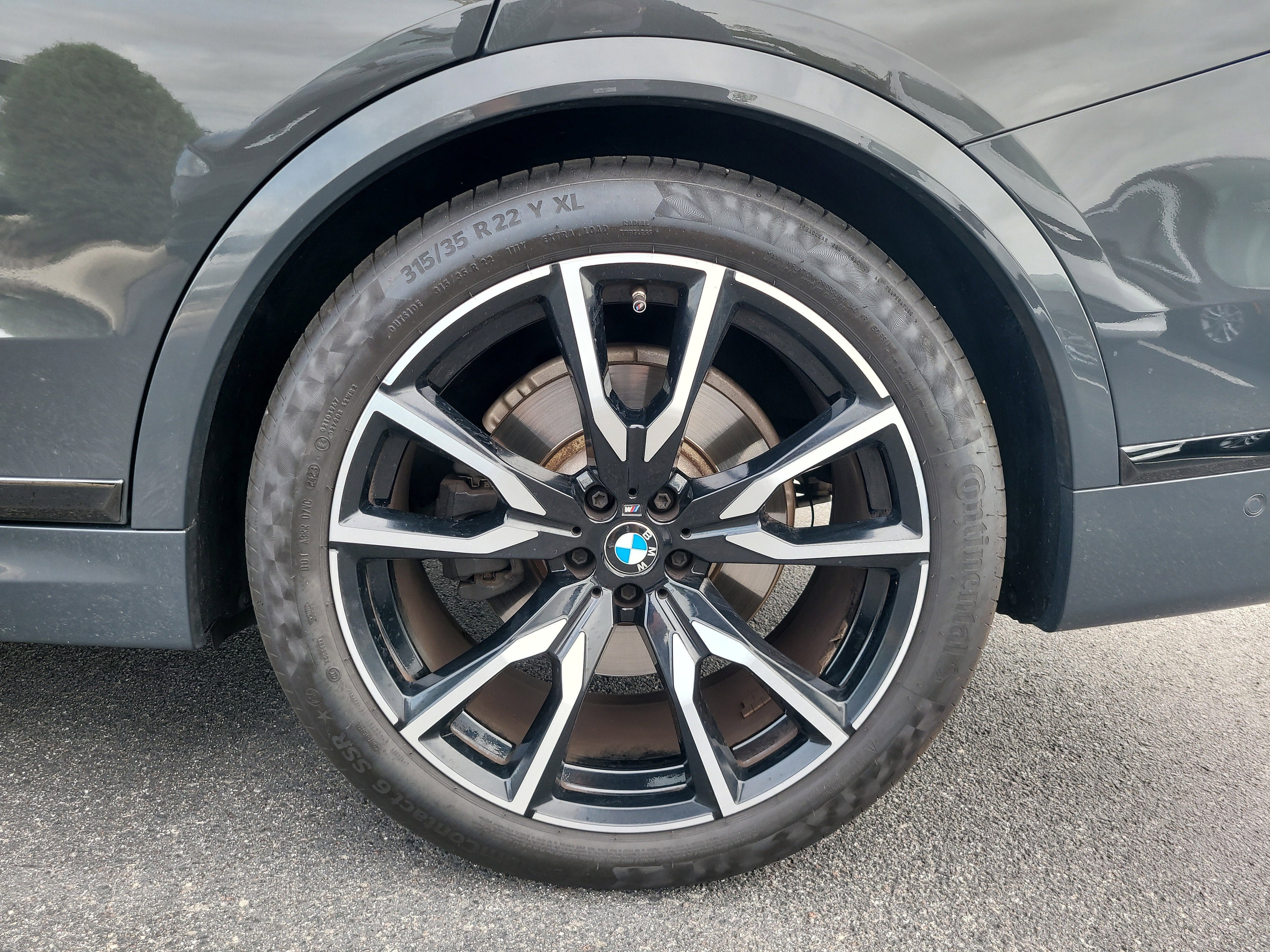 2021 BMW X7 xDrive40i