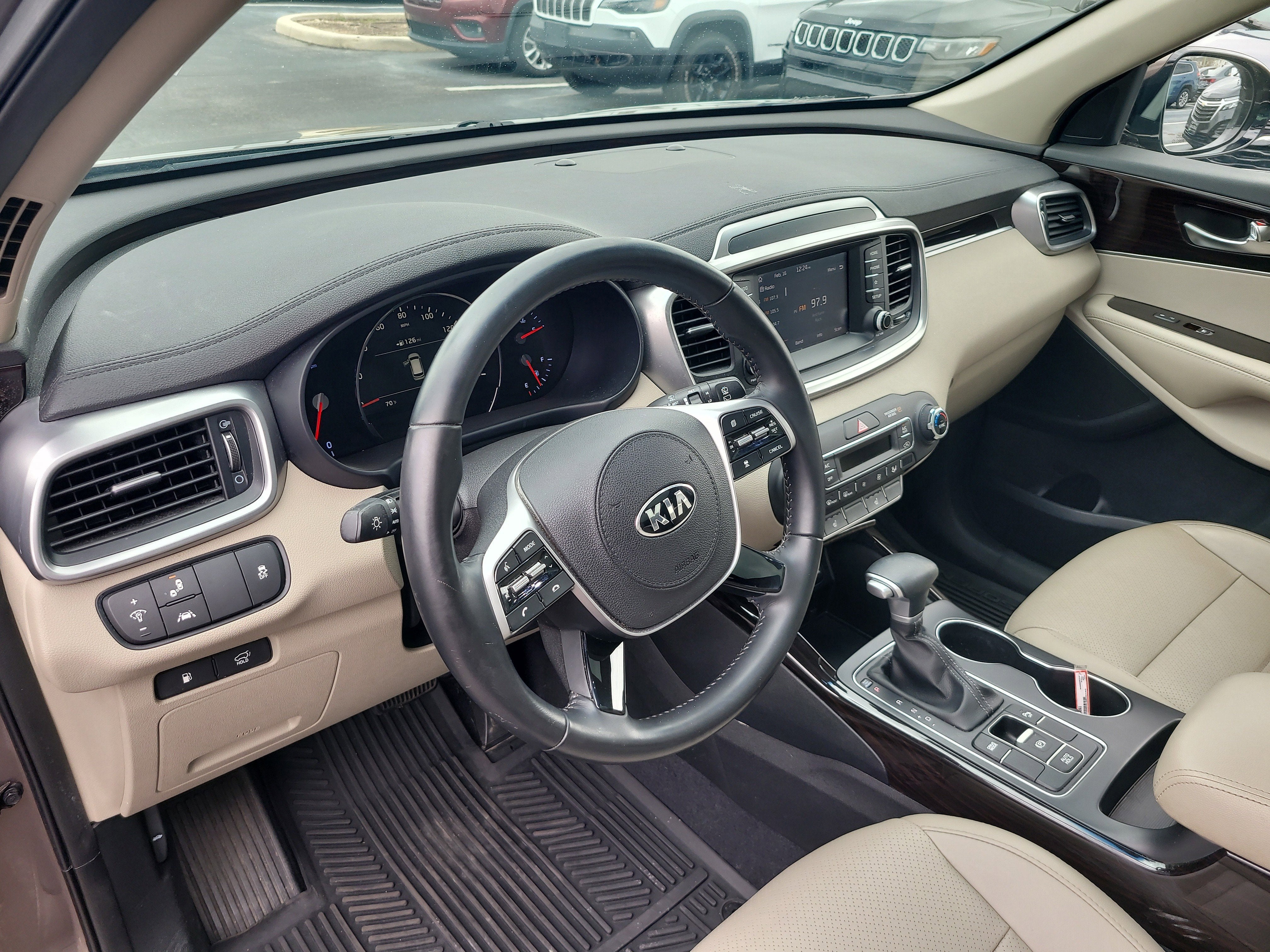 2020 Kia Sorento EX V6