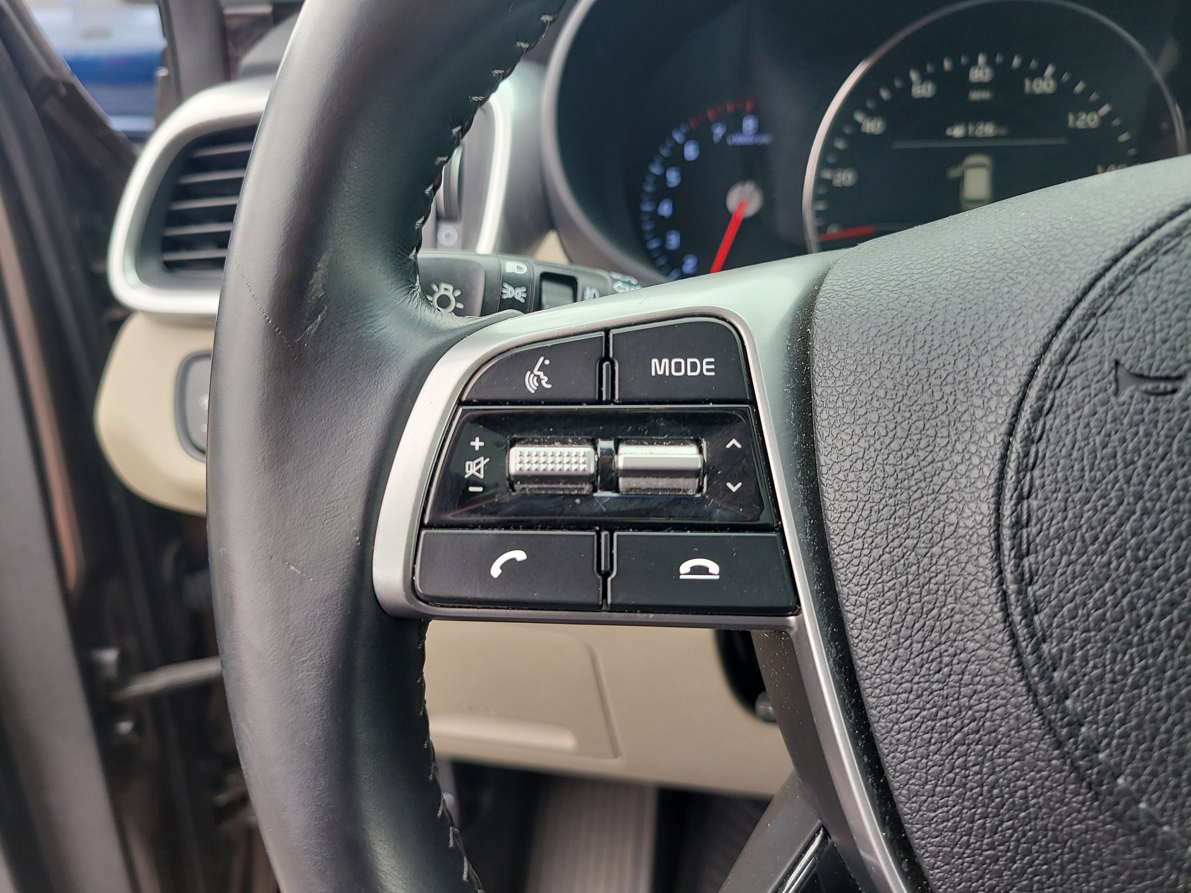 2020 Kia Sorento EX V6