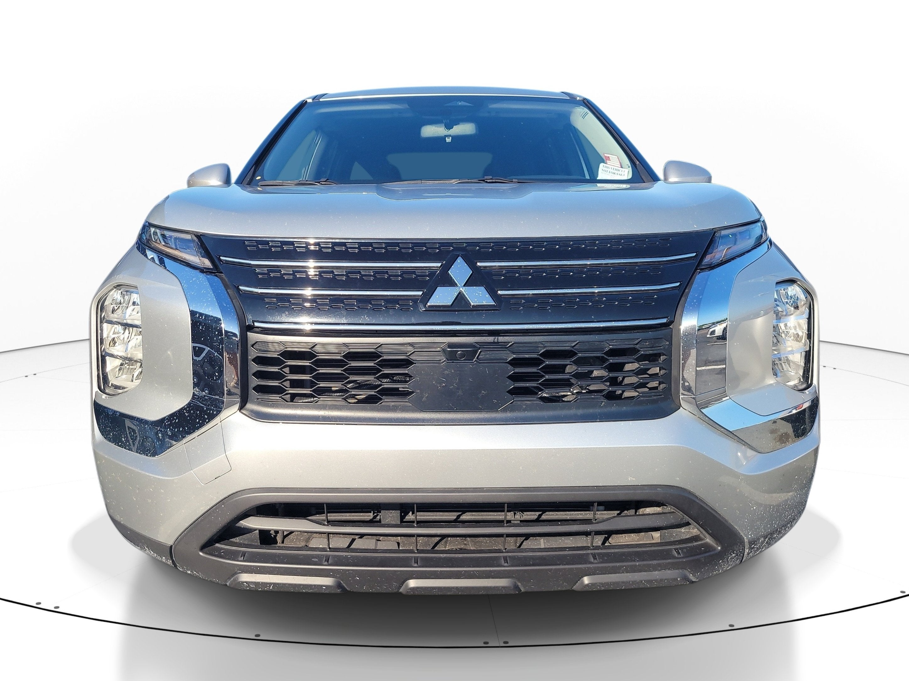 2024 Mitsubishi Outlander ES