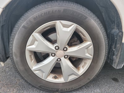 2015 Subaru Forester 2.5i