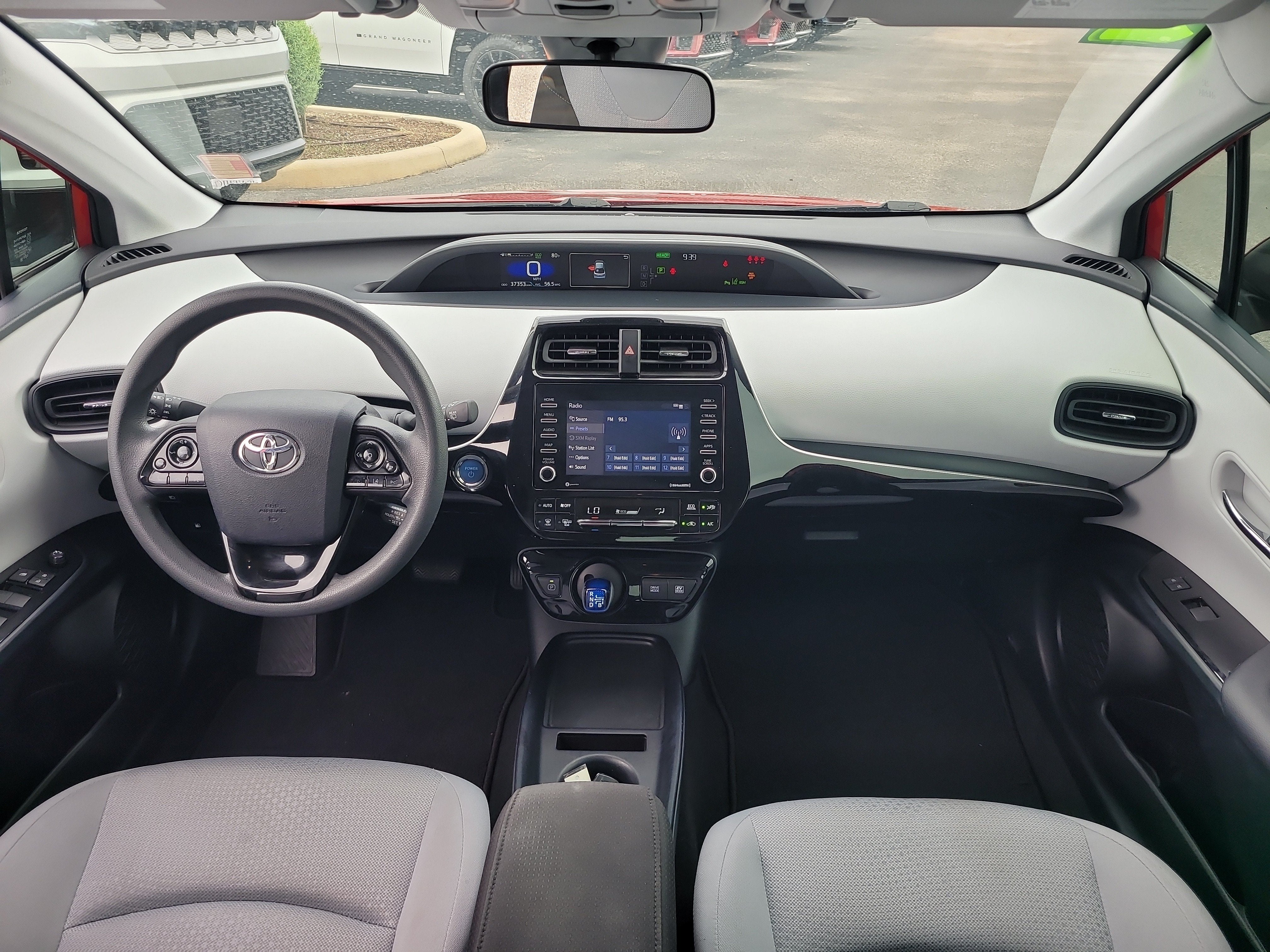 2022 Toyota Prius L Eco