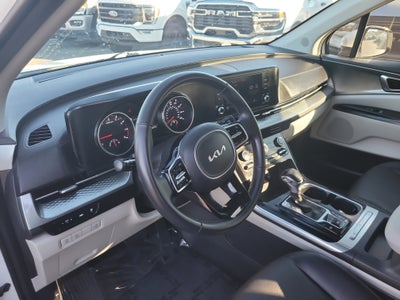 2024 Kia Carnival LX