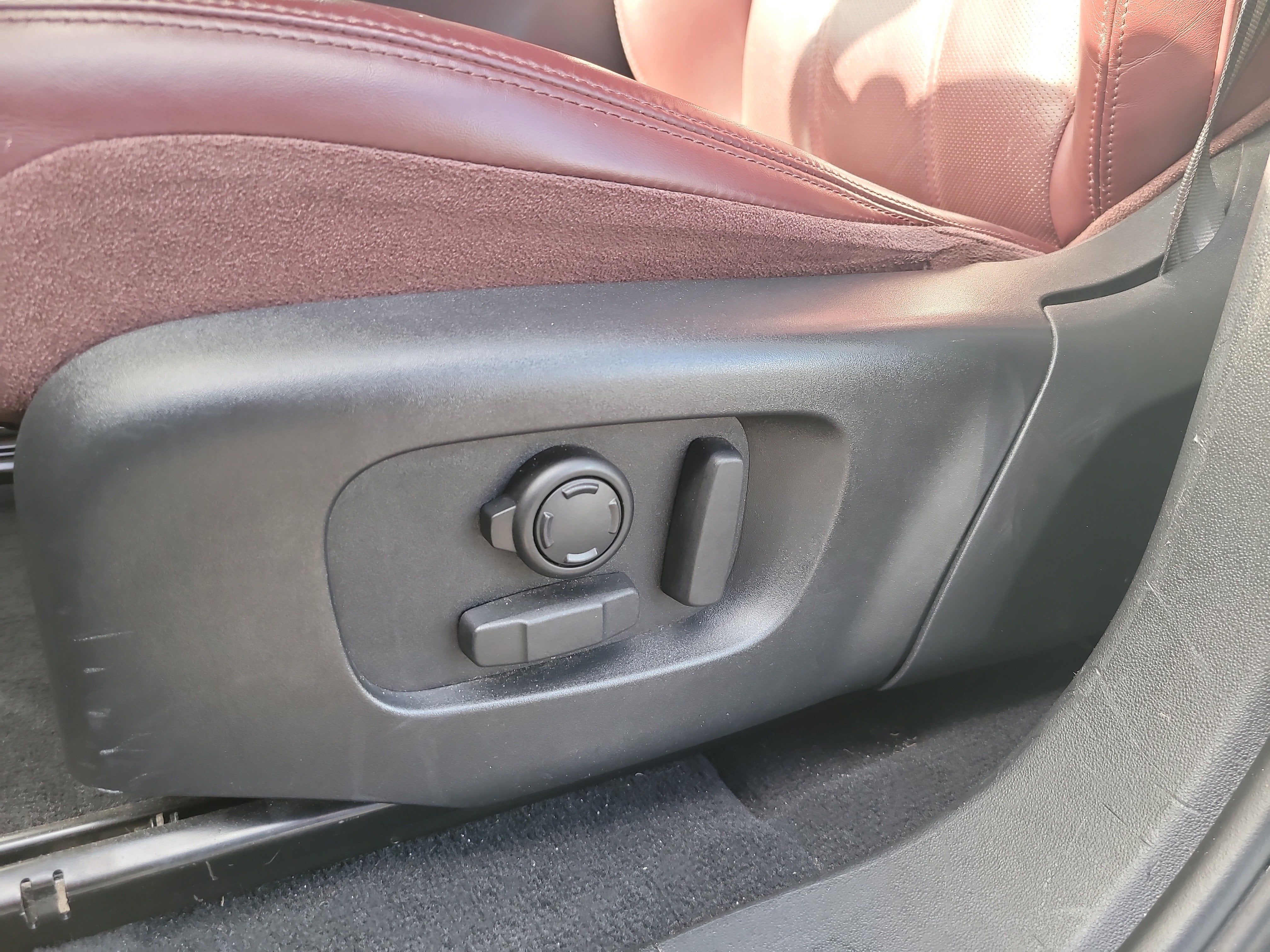 2020 Land Rover Range Rover Evoque SE