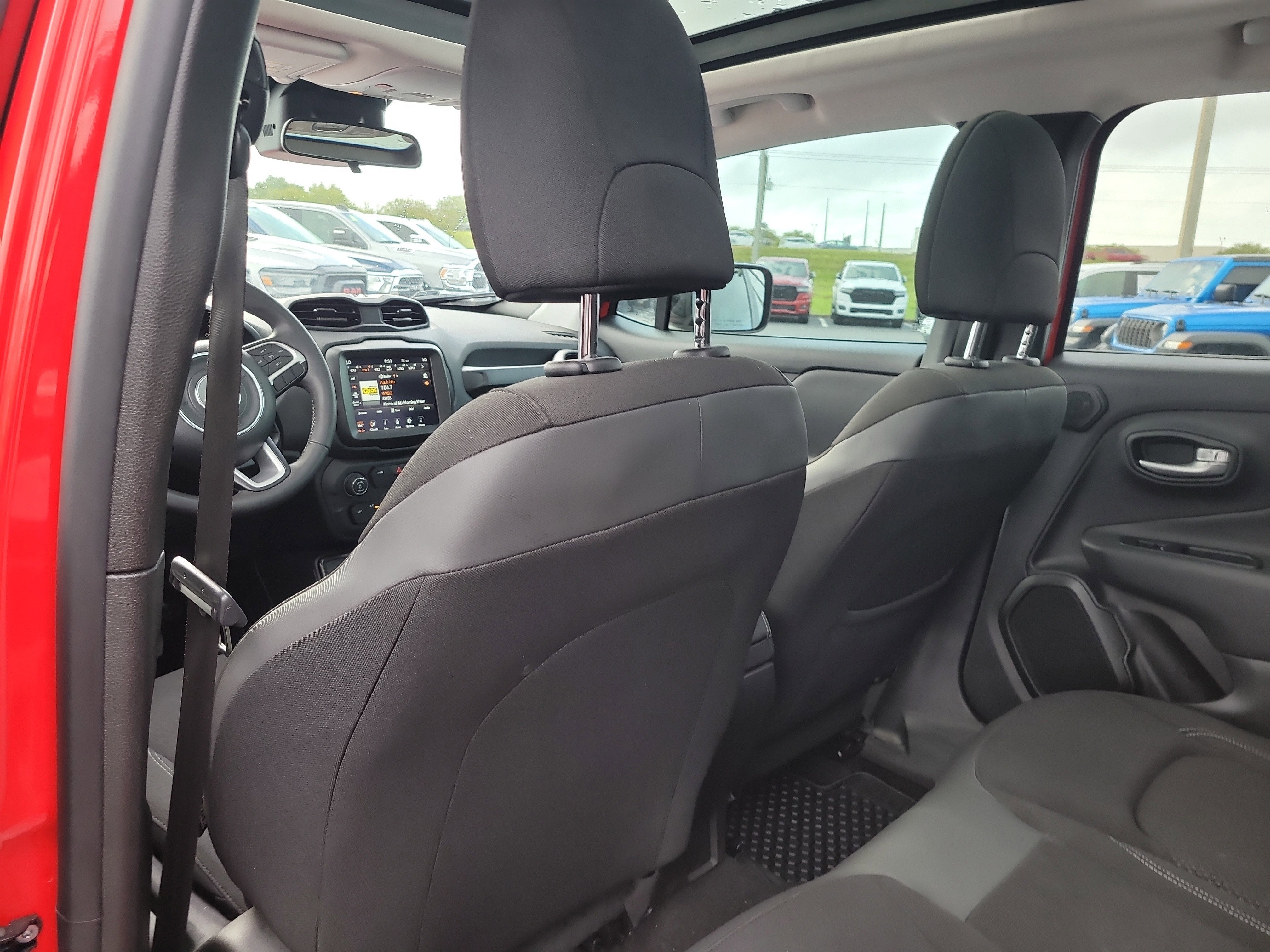 2023 Jeep Renegade Altitude