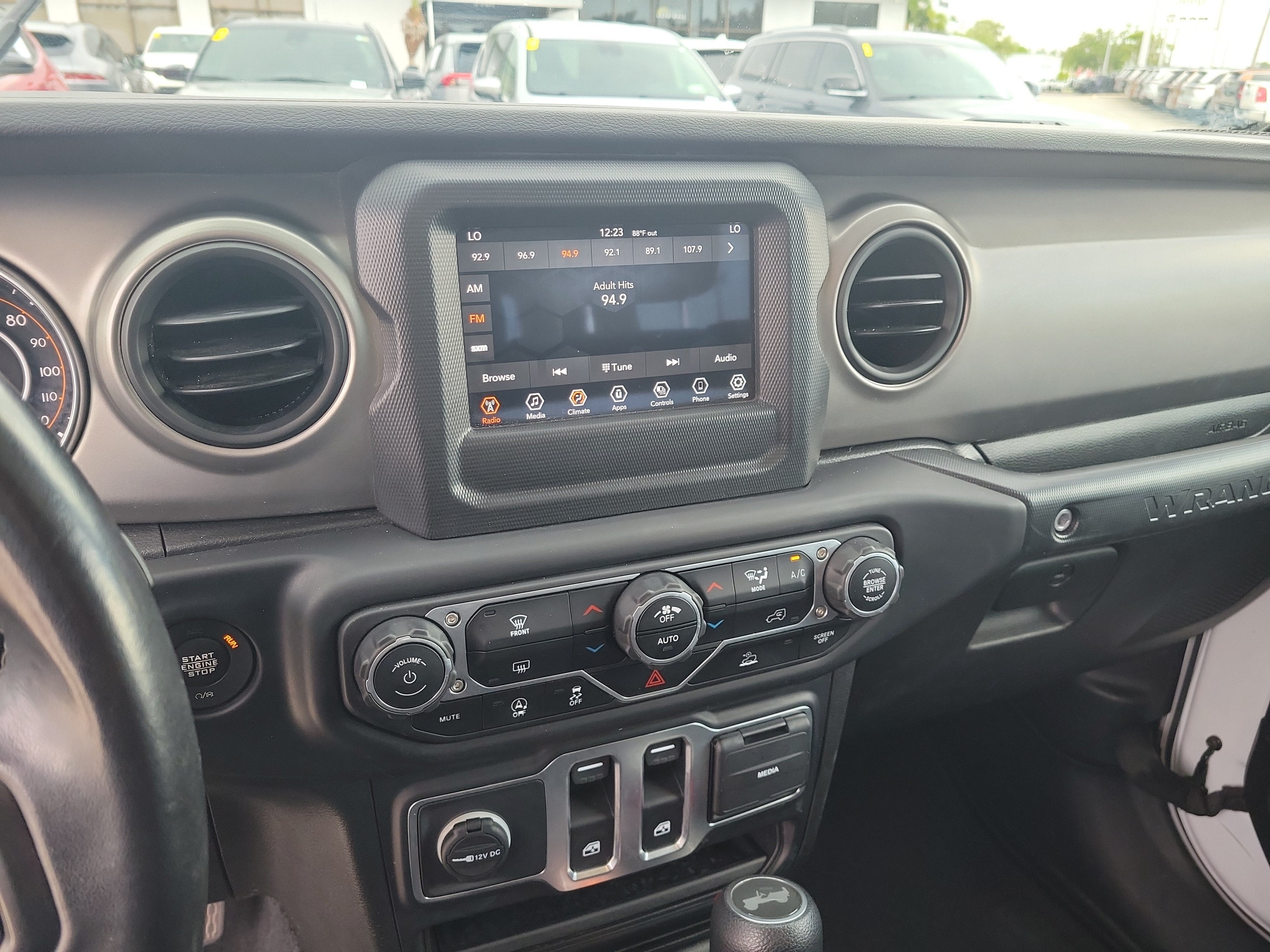 2021 Jeep Wrangler Sport S