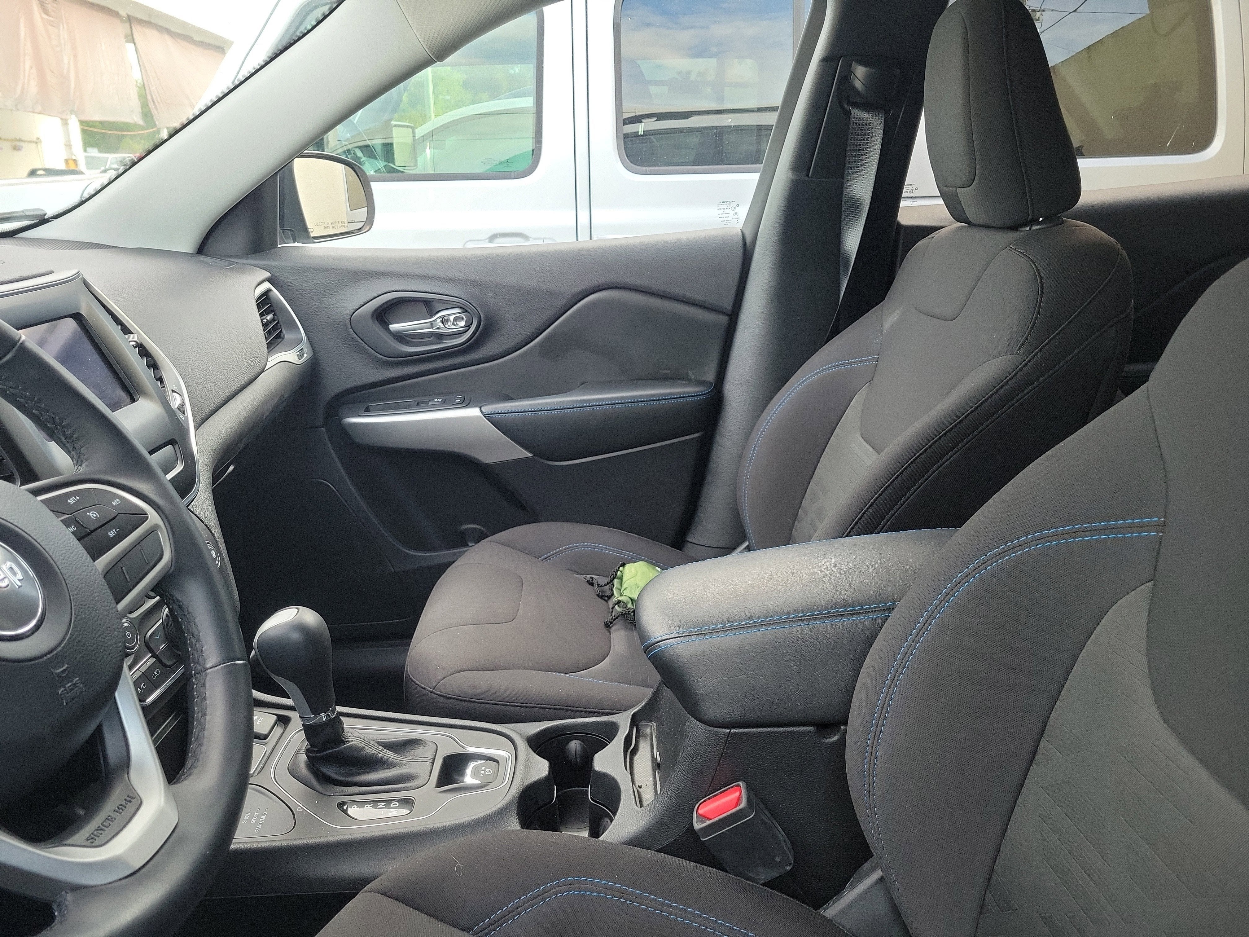 2019 Jeep Cherokee Upland