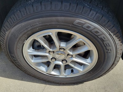 2020 Jeep Grand Cherokee Laredo E