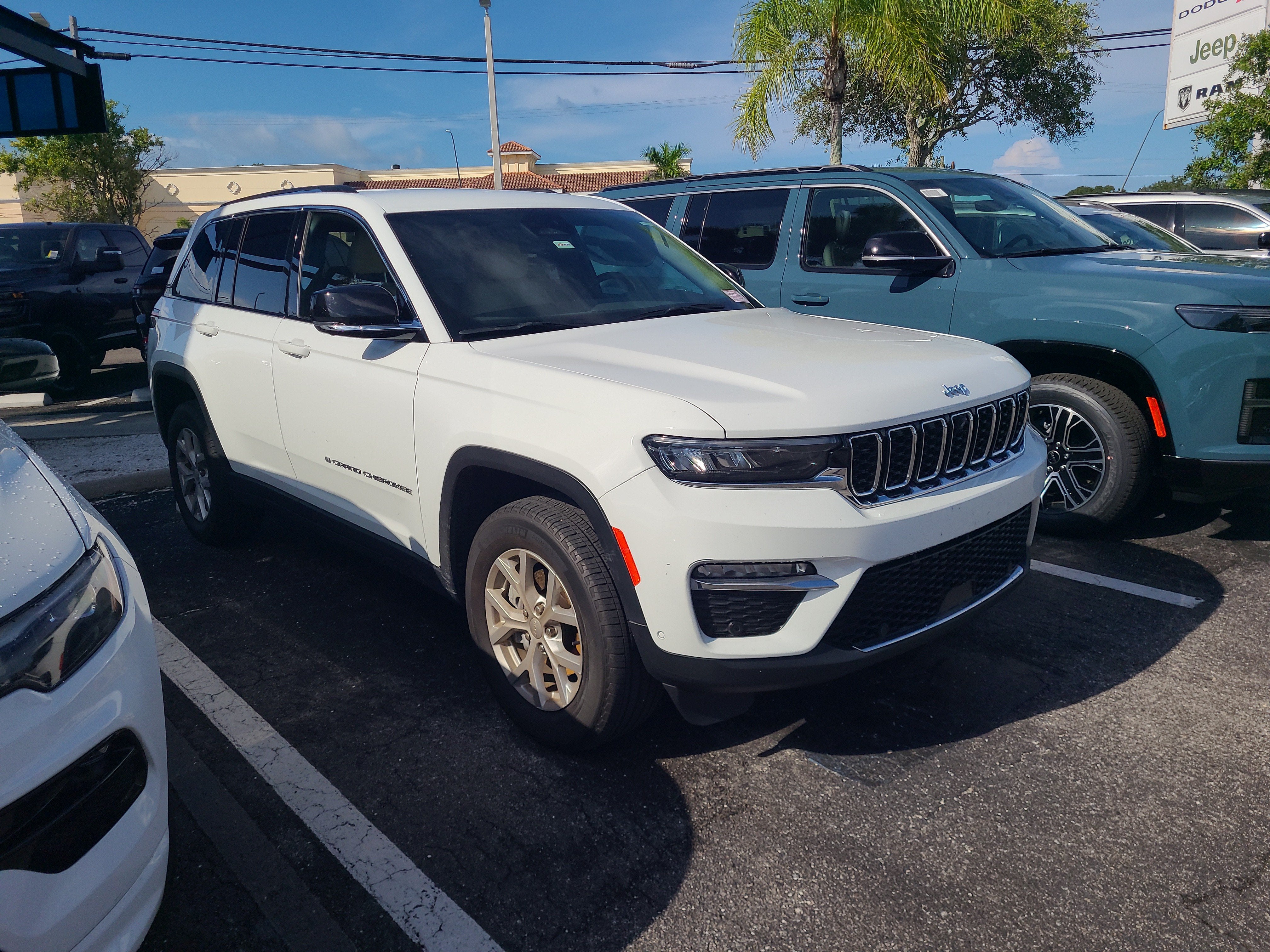2023 Jeep Grand Cherokee Limited