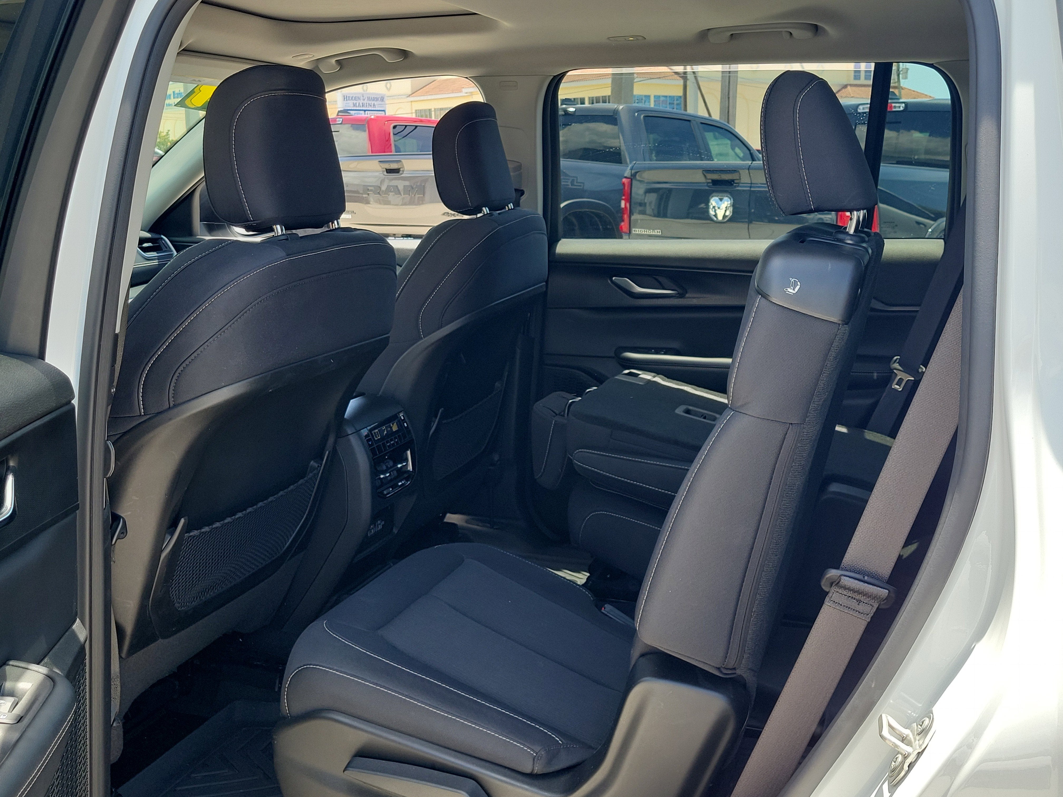 2024 Jeep Grand Cherokee L Laredo X
