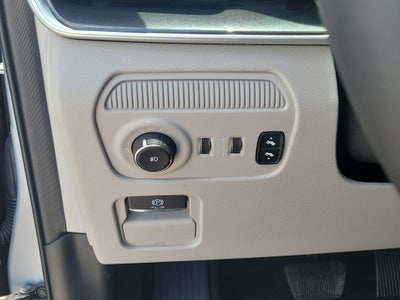 2024 Jeep Wagoneer Base