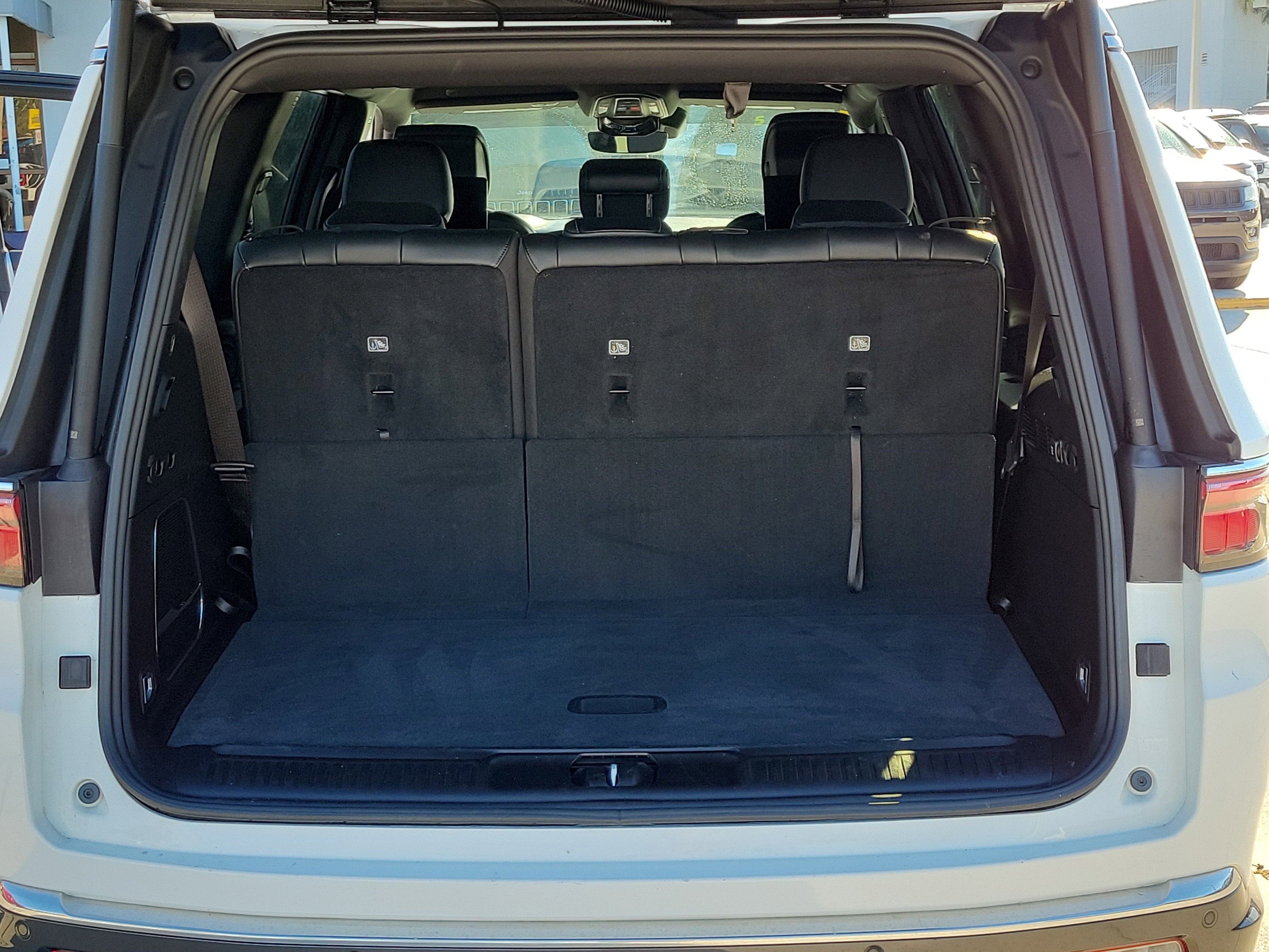 2022 Jeep Wagoneer Series II