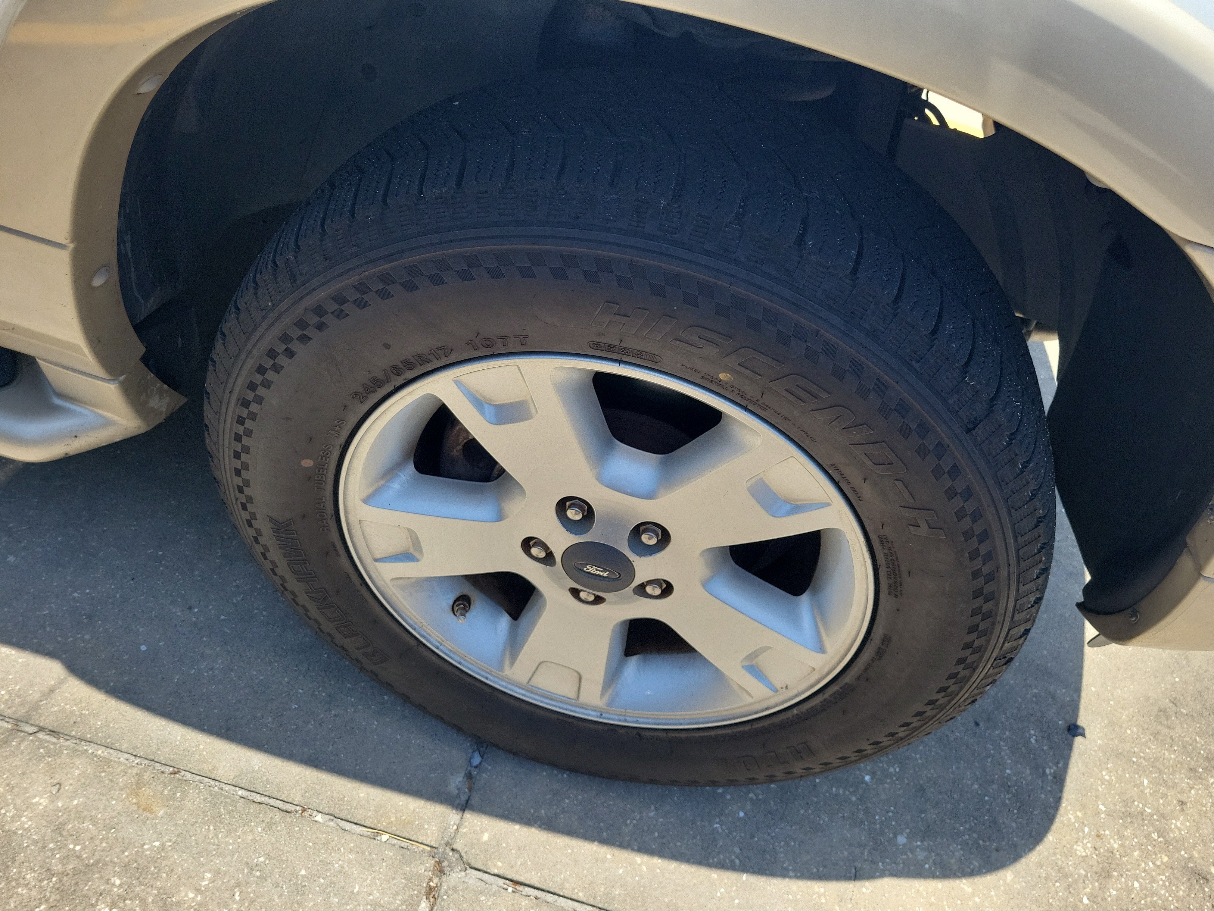 2005 Ford Explorer Eddie Bauer