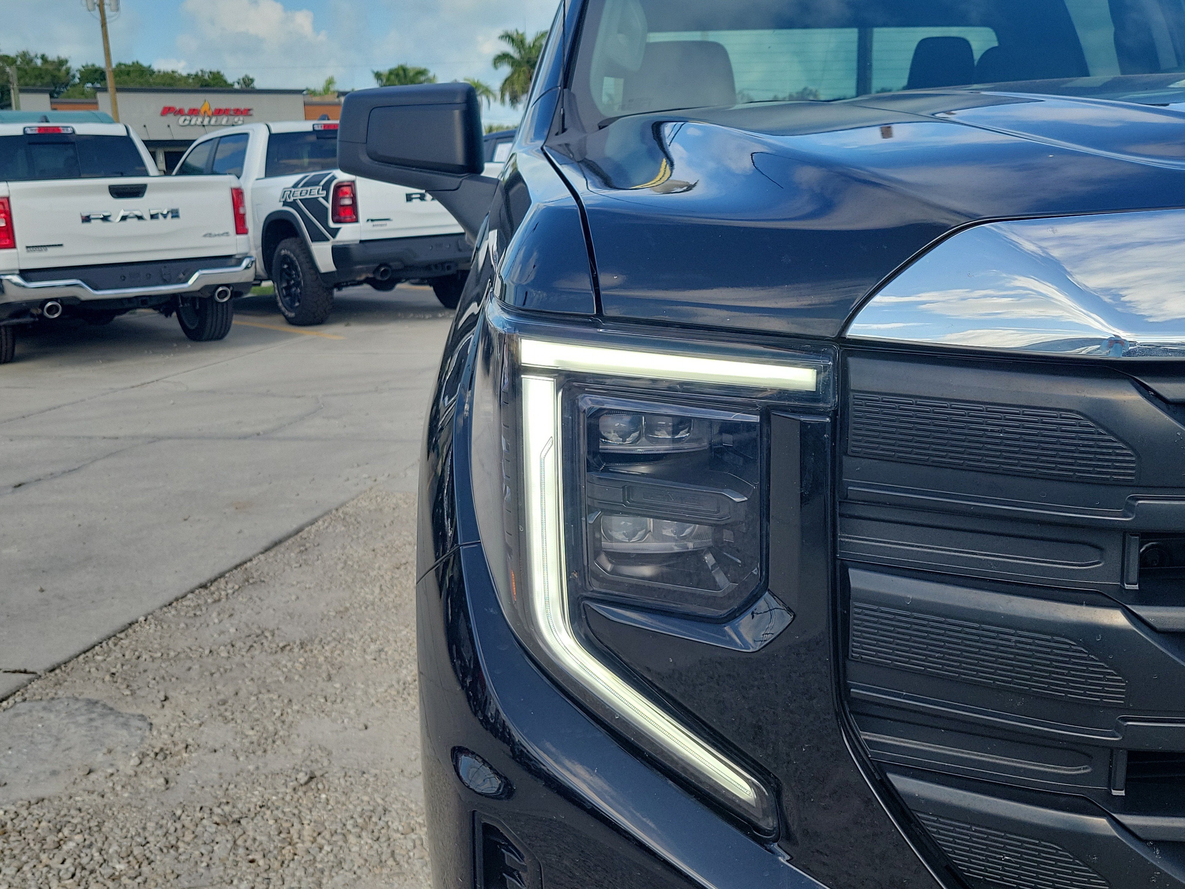 2025 GMC Sierra 1500 Pro