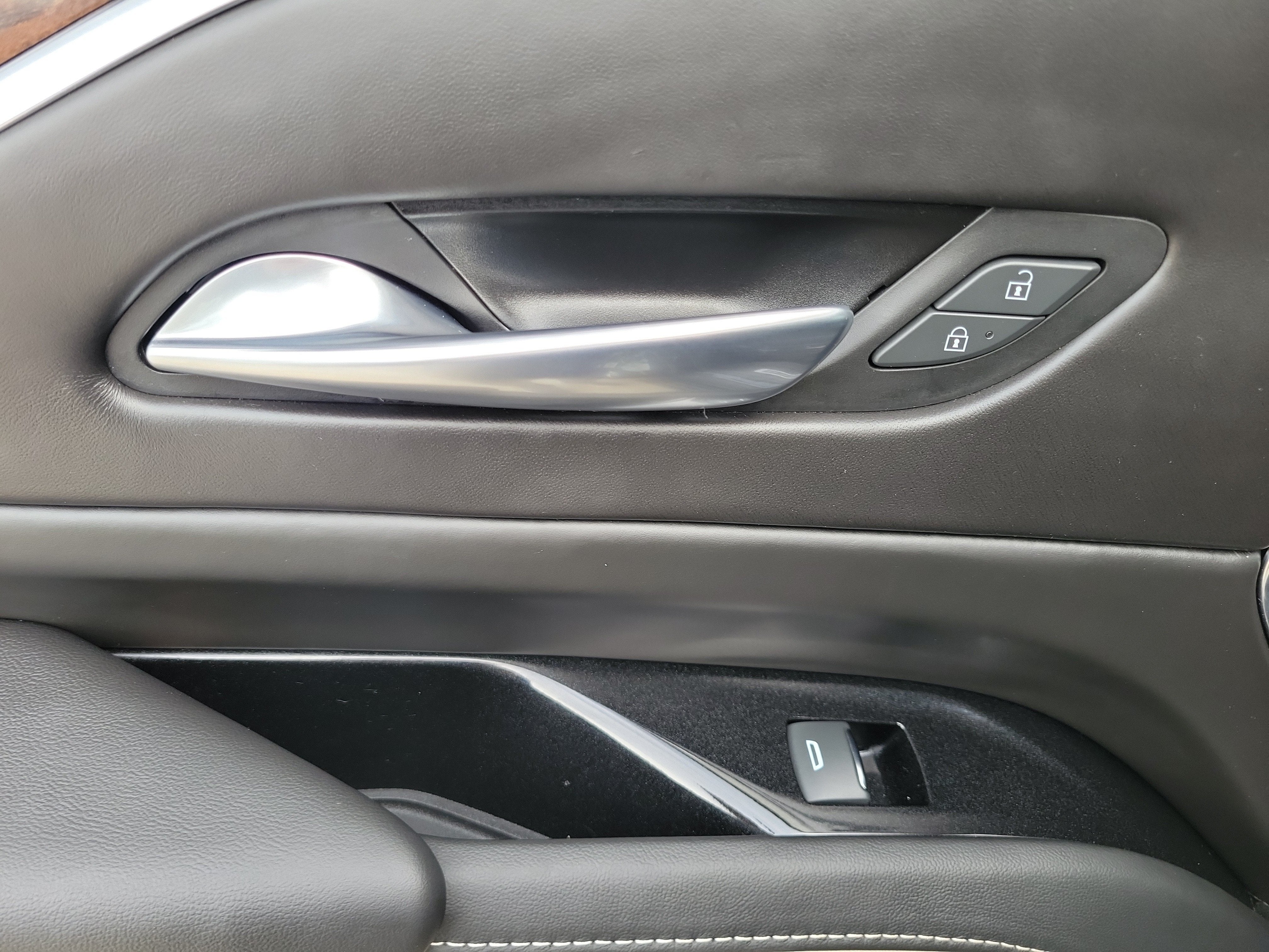 2023 Cadillac Escalade 4WD Sport Platinum