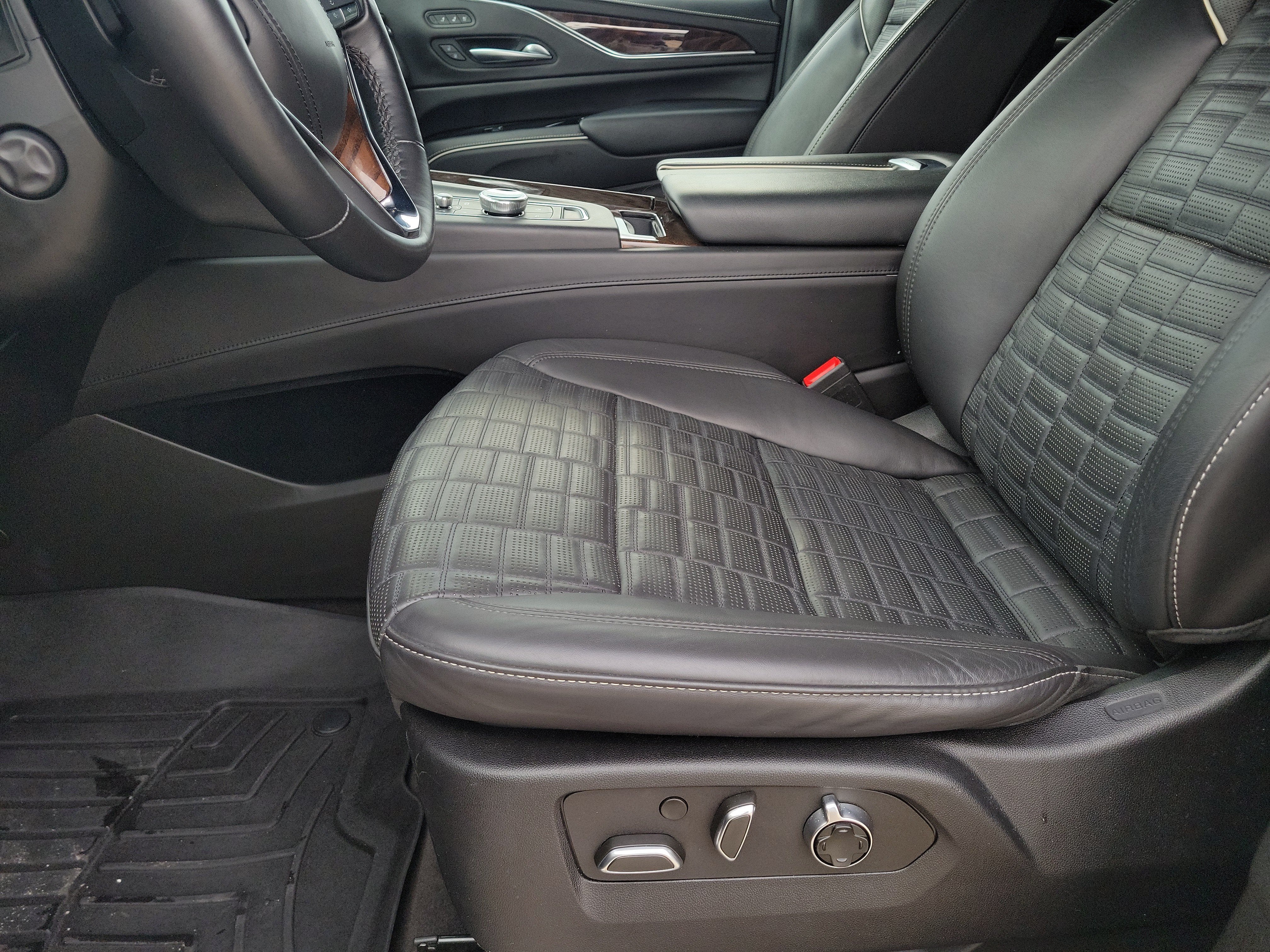 2023 Cadillac Escalade 4WD Sport Platinum