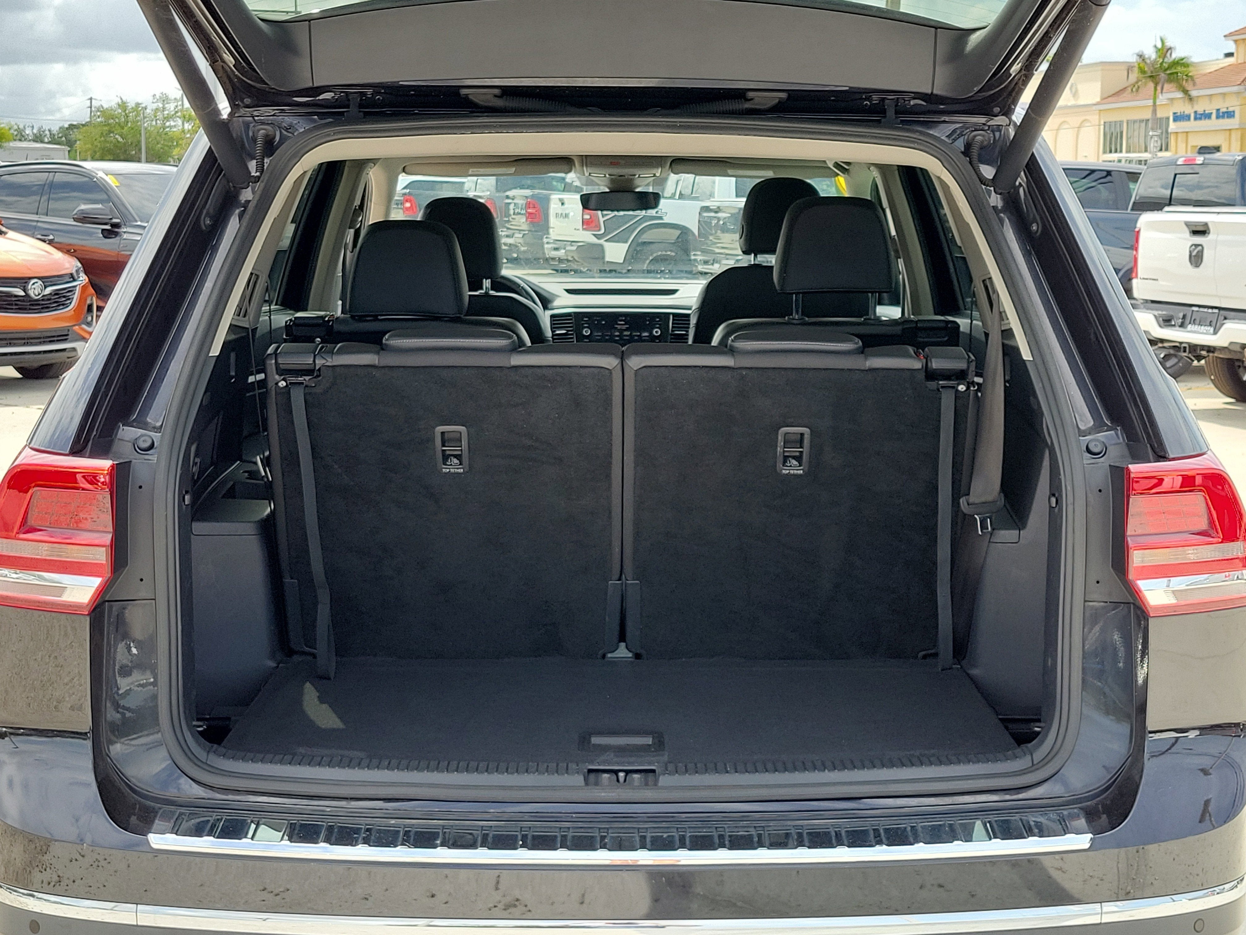 2019 Volkswagen Atlas 3.6L V6 SEL Premium