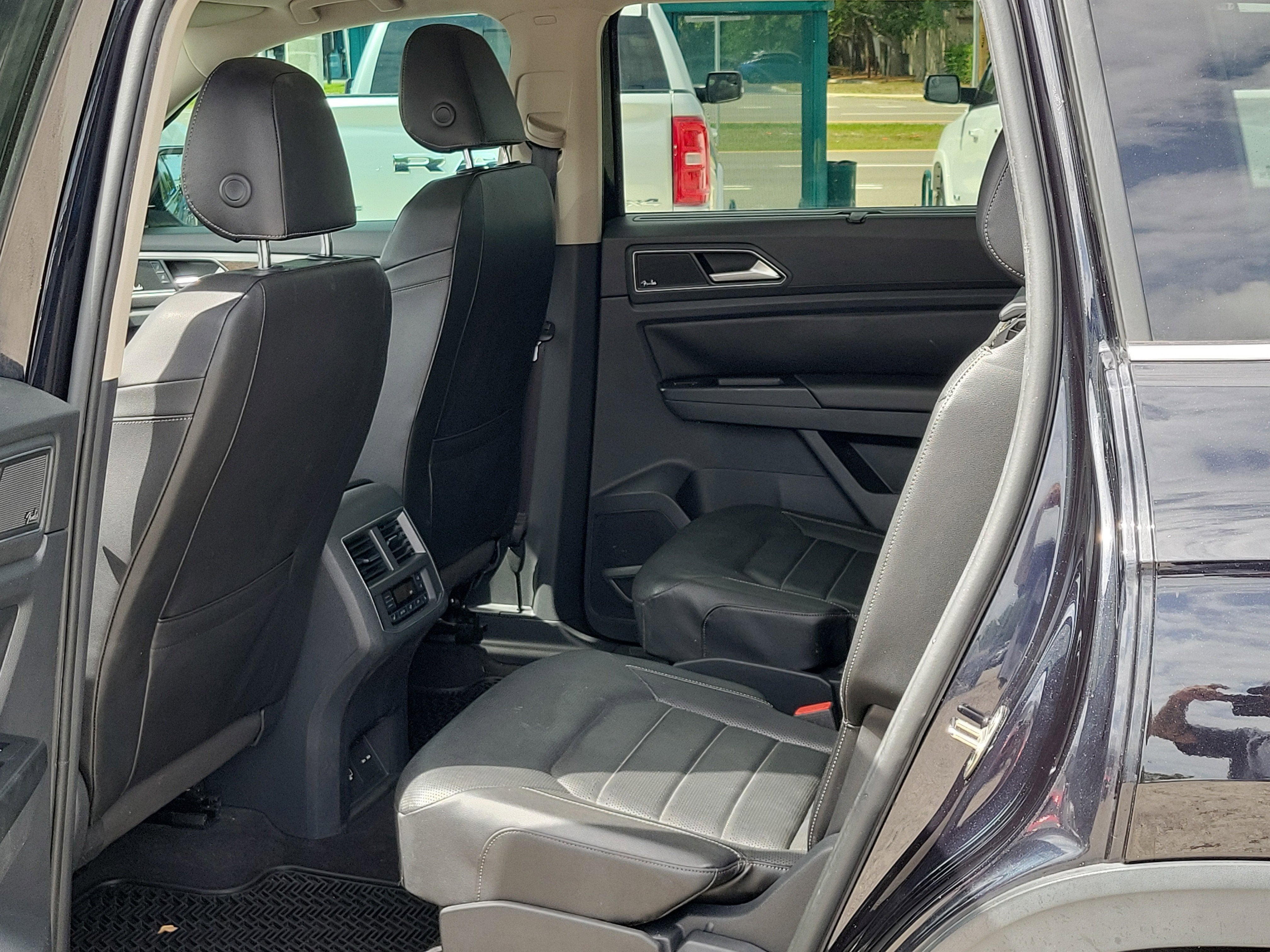 2019 Volkswagen Atlas 3.6L V6 SEL Premium