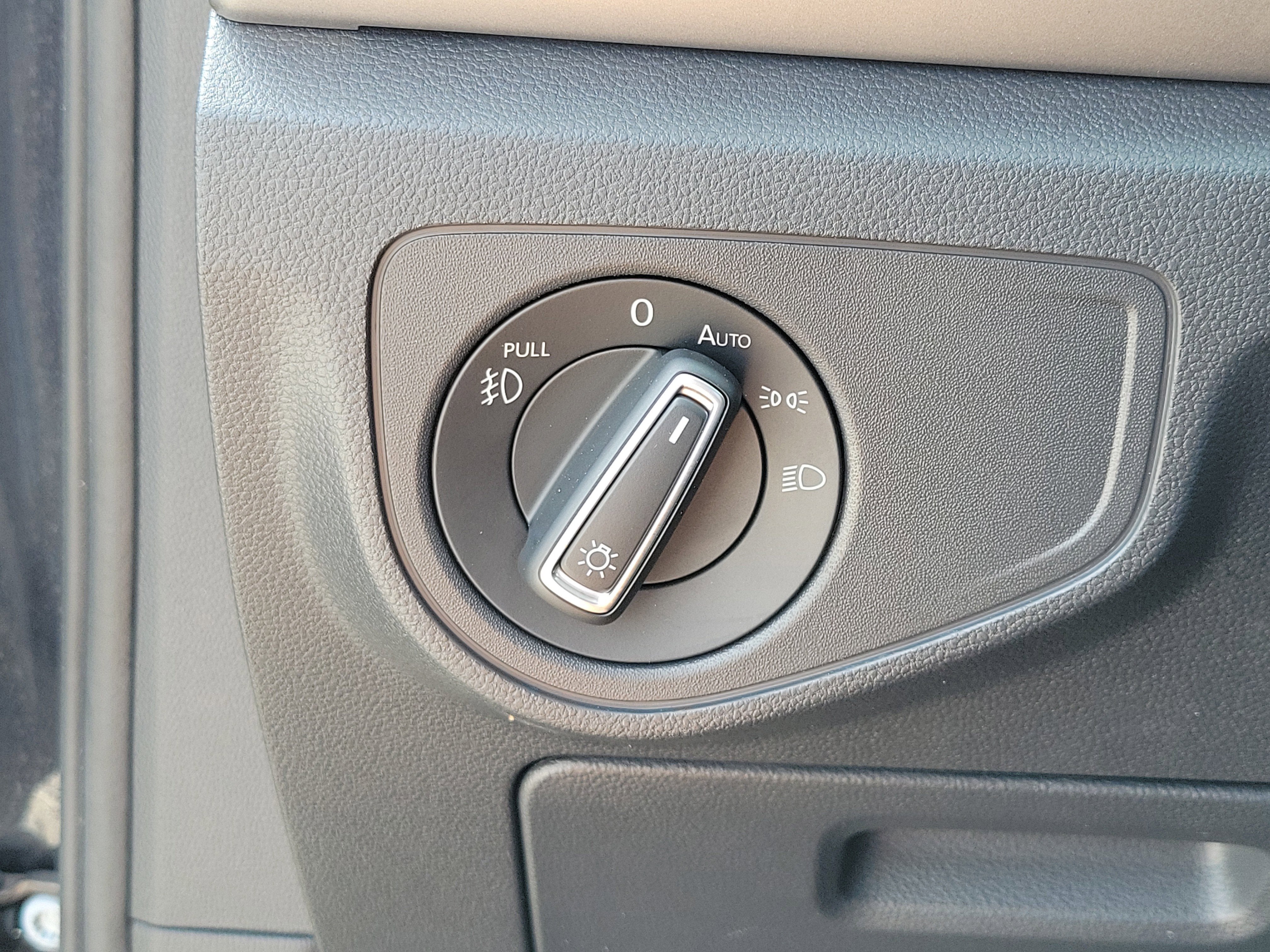 2019 Volkswagen Atlas 3.6L V6 SEL Premium