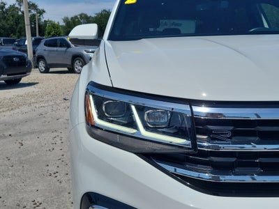 2022 Volkswagen Atlas Cross Sport 2.0T SEL R-Line