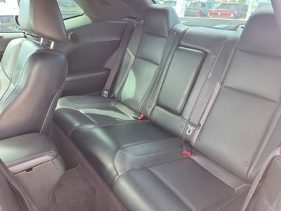 2017 Dodge Challenger SXT Plus