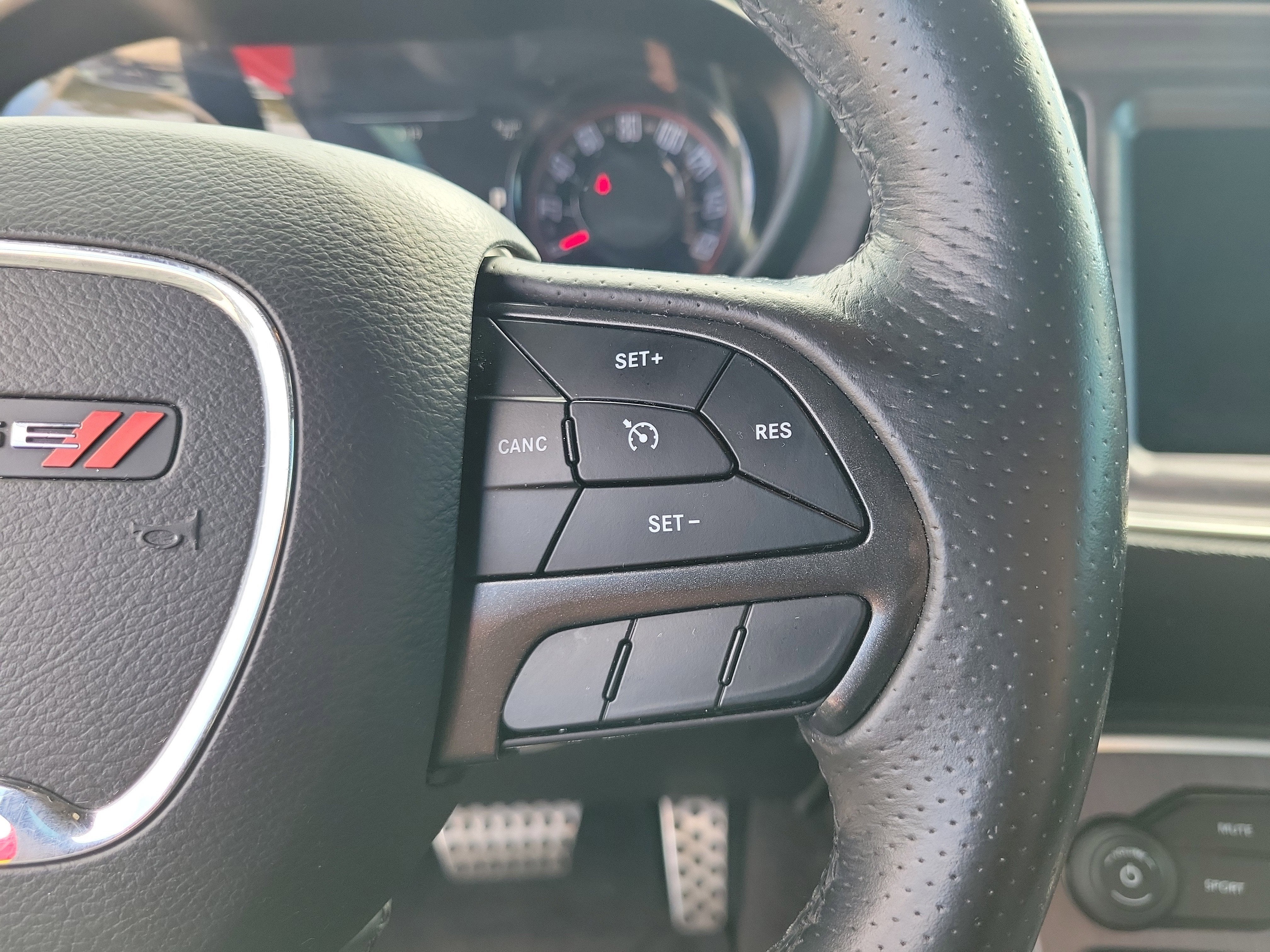 2017 Dodge Challenger SXT Plus