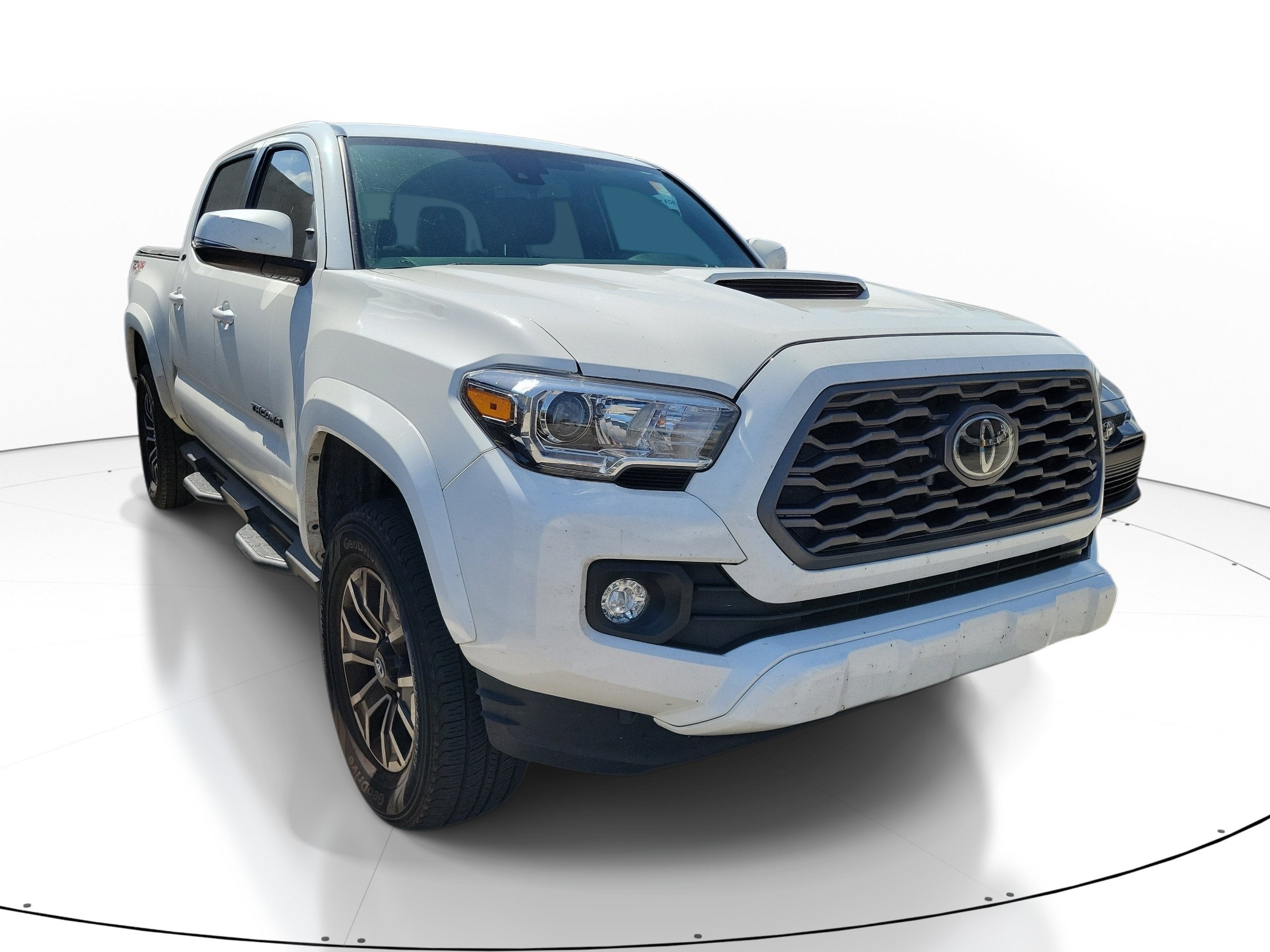 2022 Toyota Tacoma 4WD SR