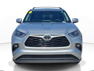 2020 Toyota Highlander LE