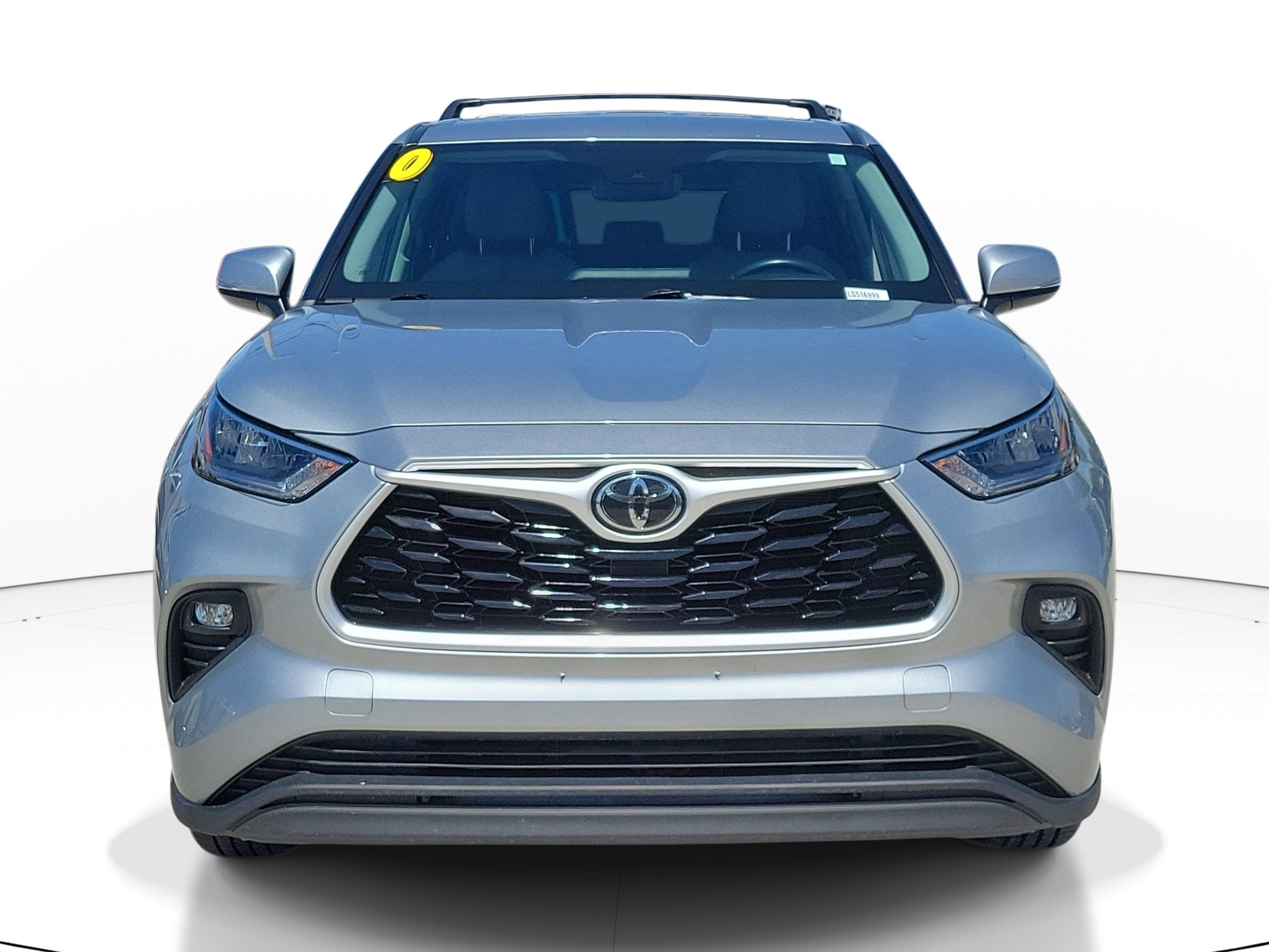 2020 Toyota Highlander LE