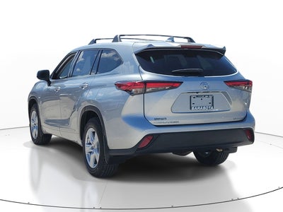2020 Toyota Highlander LE