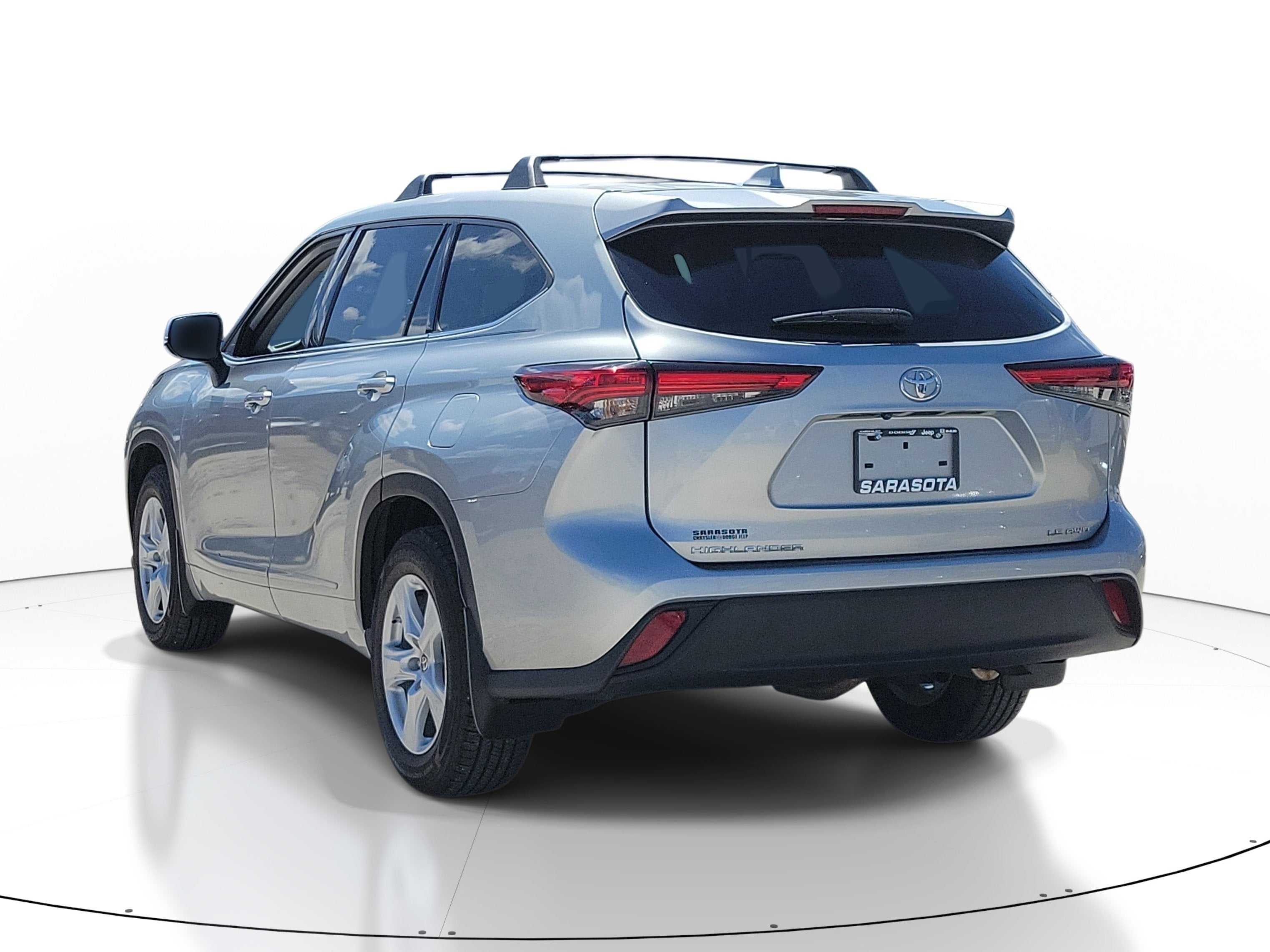 2020 Toyota Highlander LE