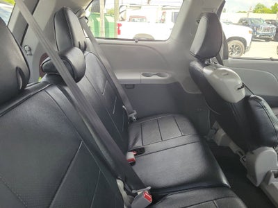 2019 Toyota Sienna LE Auto Access Seat