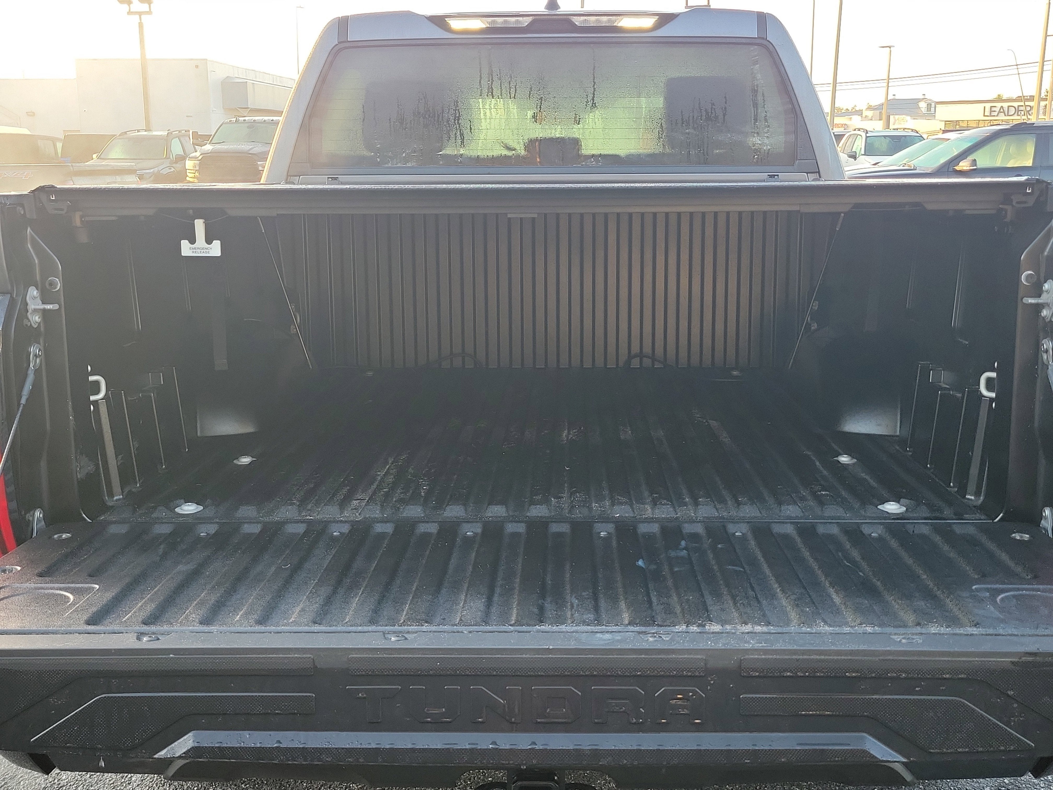 2024 Toyota Tundra 4WD SR5