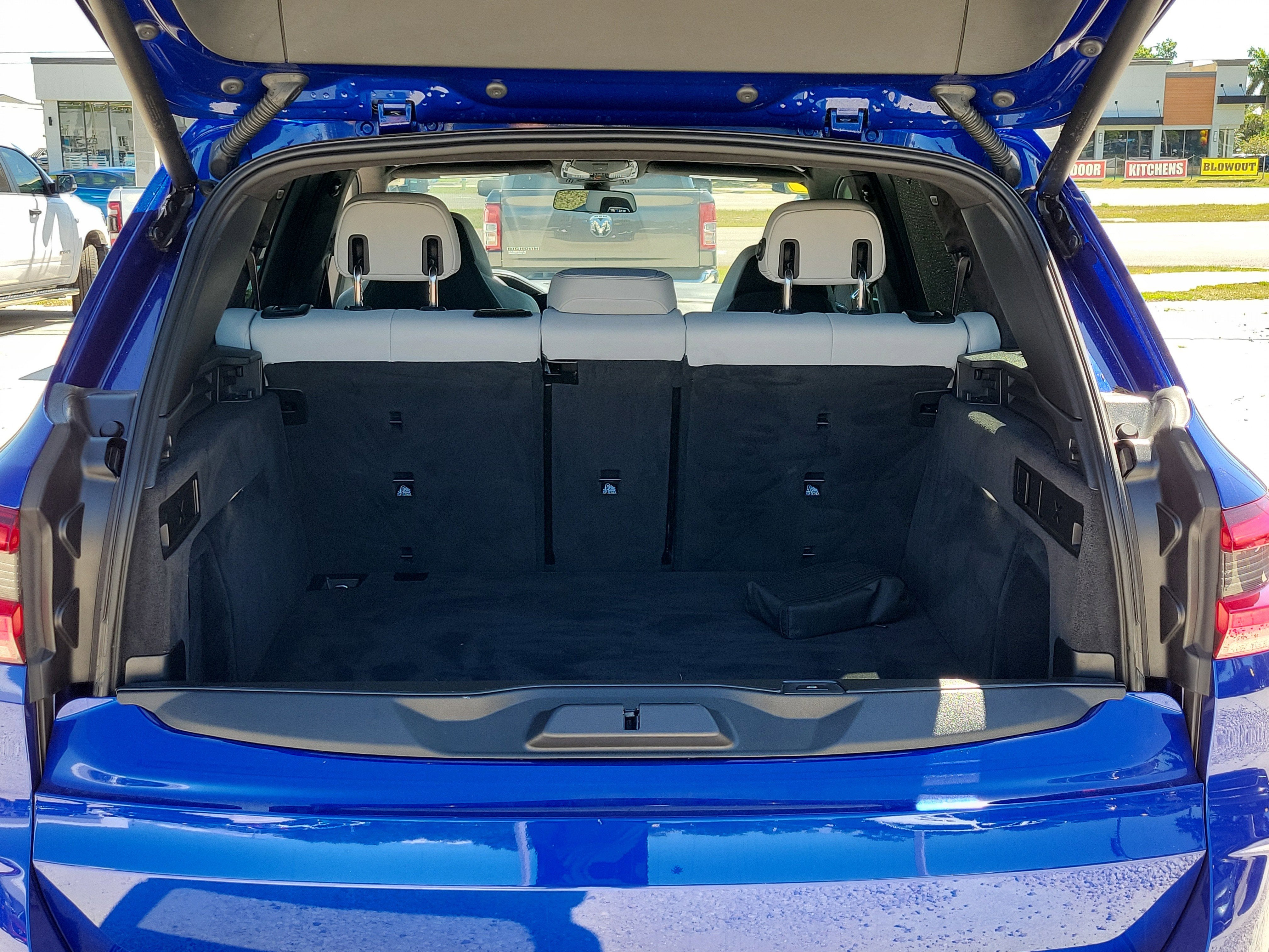 2022 BMW X5 M Base
