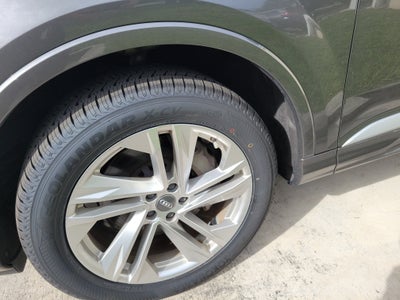 2020 Audi Q7 Premium