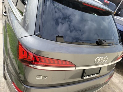 2020 Audi Q7 Premium