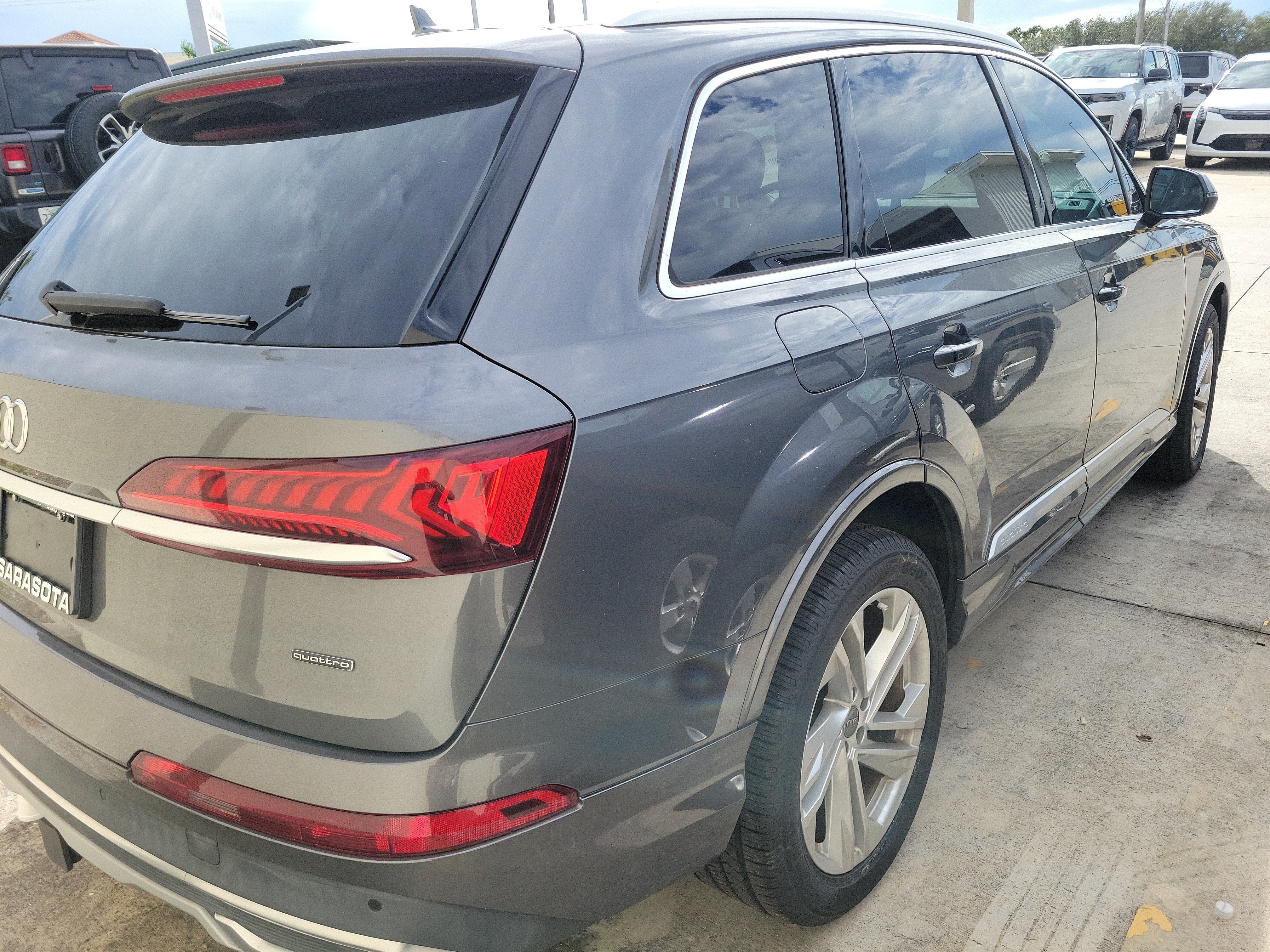 2020 Audi Q7 Premium